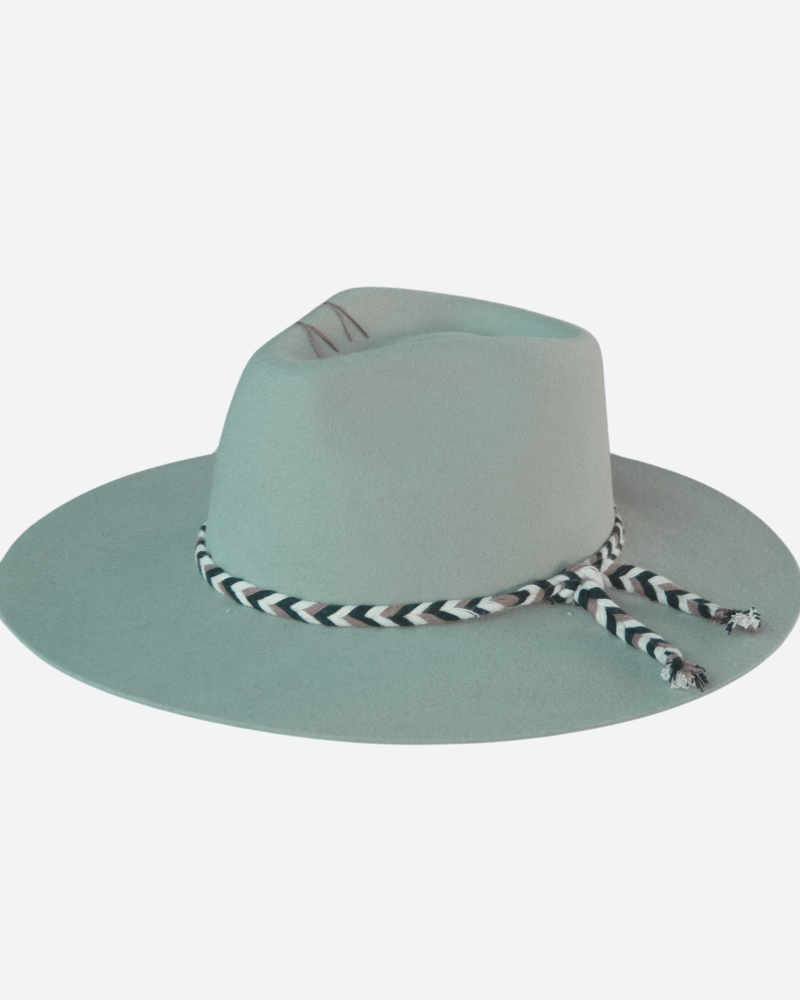 Bianca Hat ~ Australian wool ~ MH009