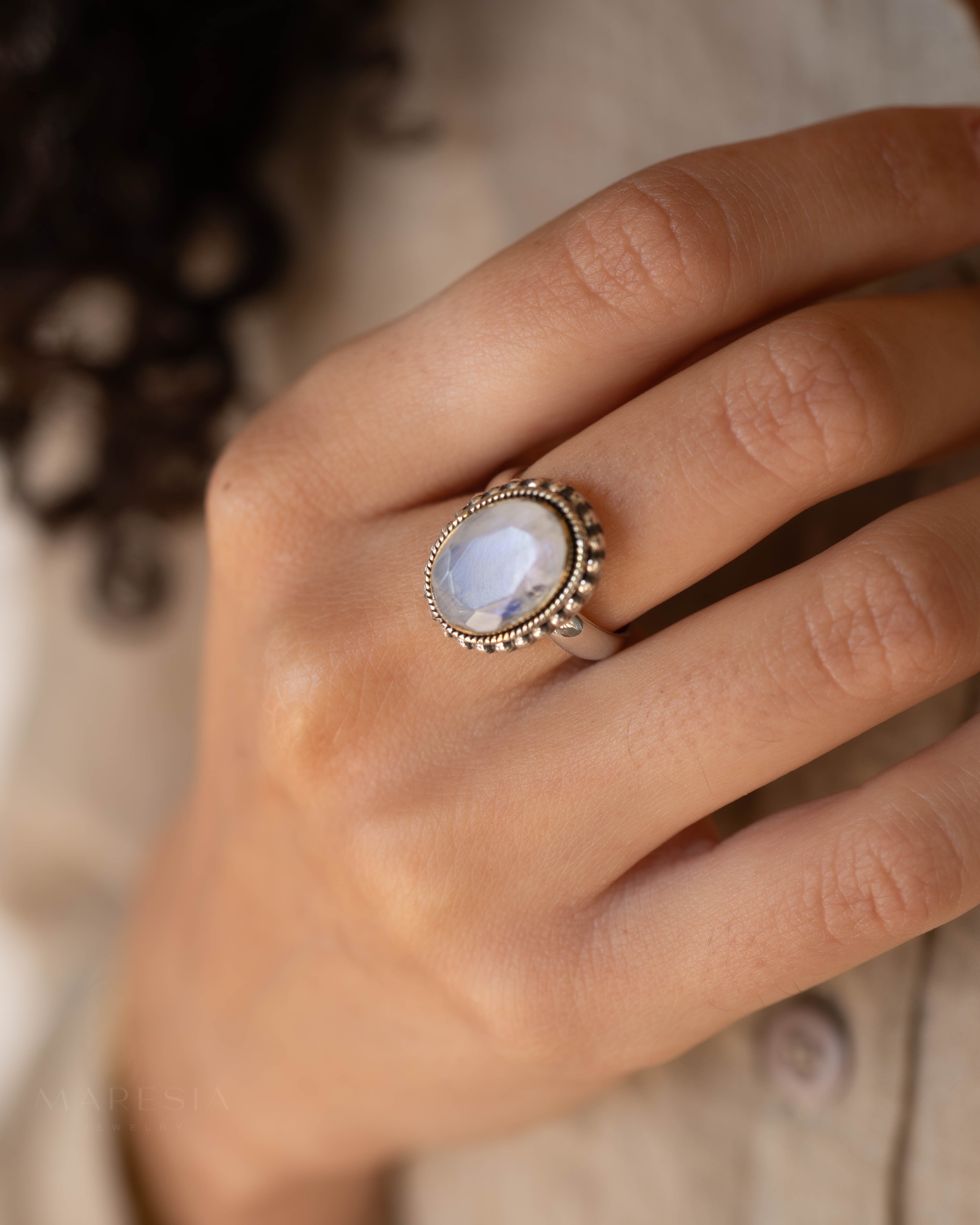 Round Moonstone Ring ~ Sterling Silver 925 Gold Plated ~MR026 - Maresia Jewelry