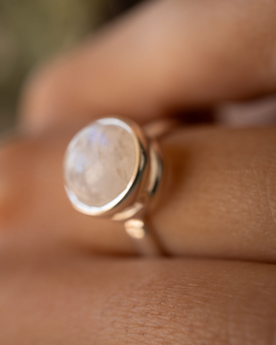 Moonstone ~ Ring ~ Sterling Silver 925 ~ MR129 - Maresia Jewelry