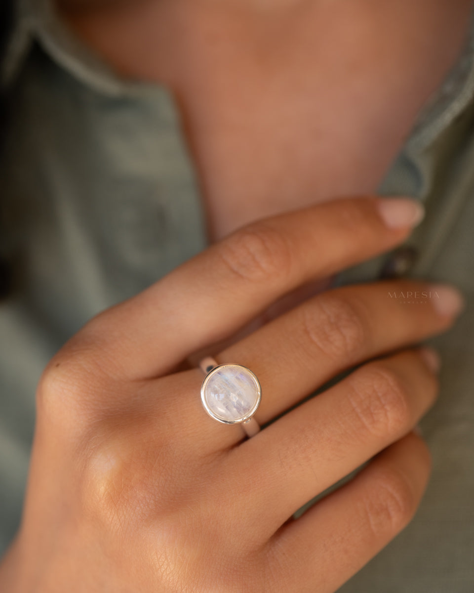 Moonstone ~ Ring ~ Sterling Silver 925 ~ MR129 - Maresia Jewelry