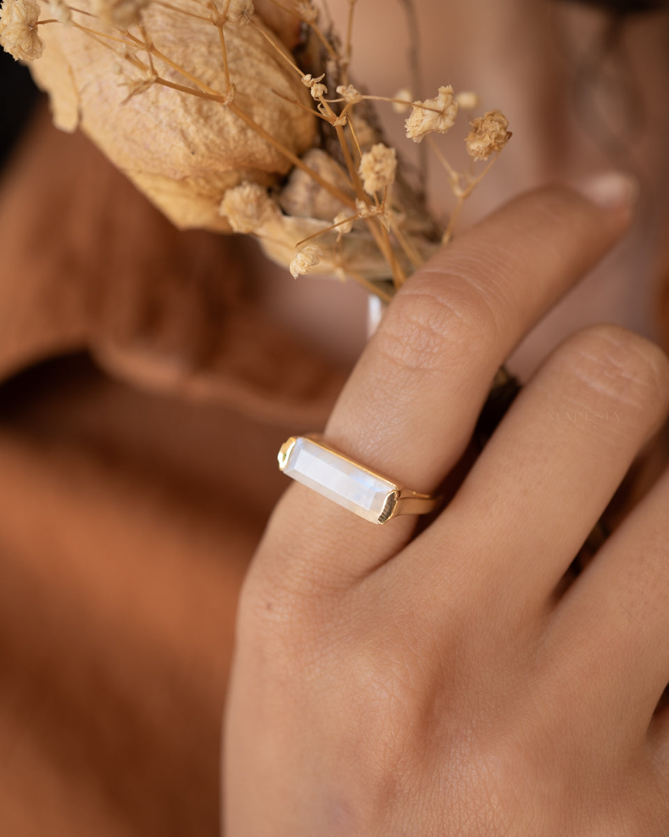 Carine Ring ~Moonstone ~ Gold Plated ~ MR167 - Maresia Jewelry