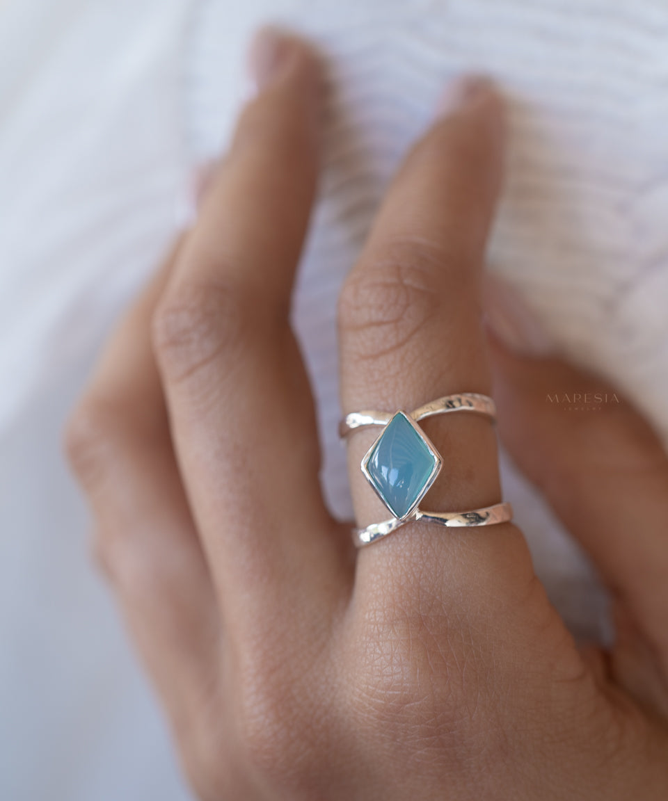 Blue Chalcedony ~ Sterling Silver 925 ~ MR216