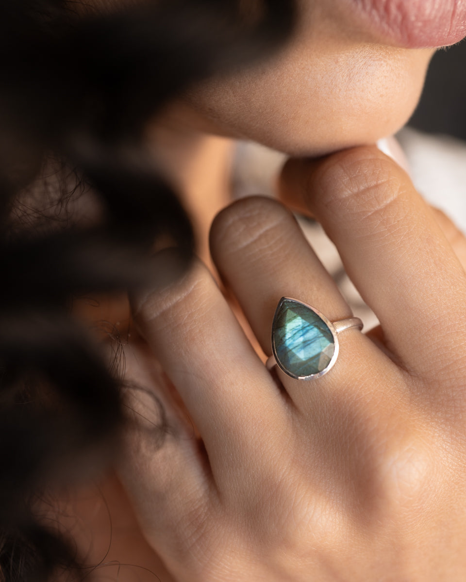 Lia Rainbow Labradorite Tear Drop Ring ~ Sterling Silver 925 ~ MR225 - Maresia Jewelry