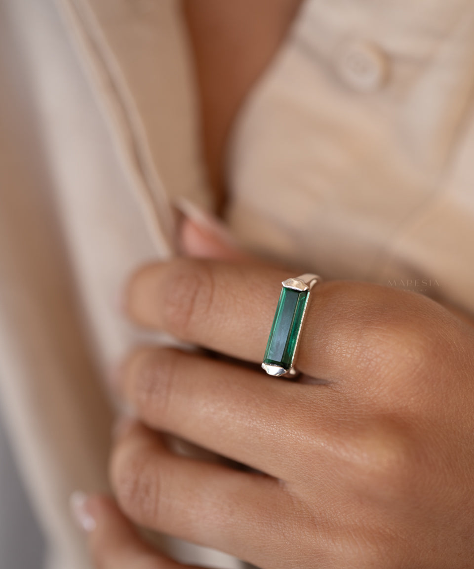 Carine Ring ~ Green Tourmaline Hydro ~ Sterling Silver 925 ~MR231 - Maresia Jewelry