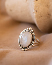 Karen Moonstone Ring ~ Sterling Silver 925 ~ MR263 - Maresia Jewelry