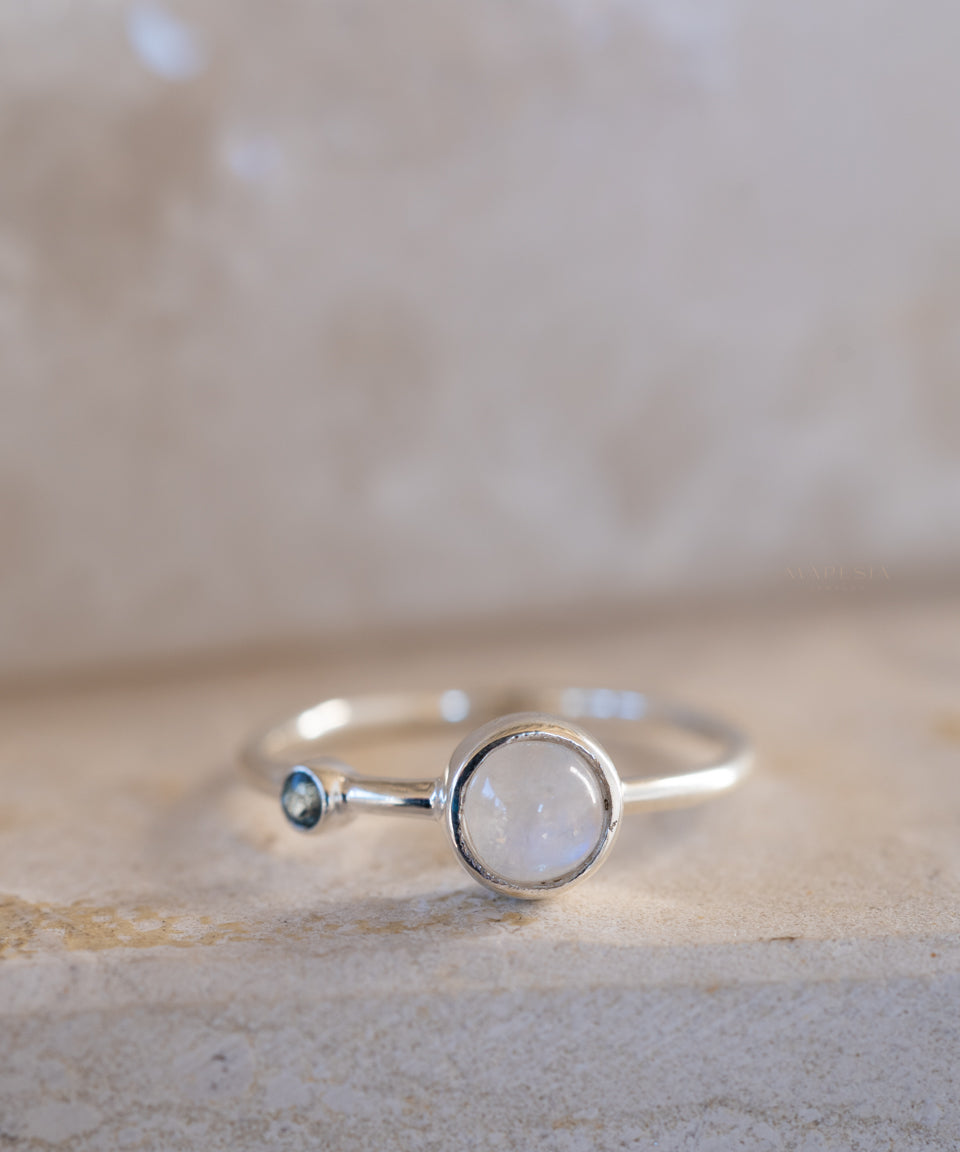 Dainty Moonstone & Blue Topaz Ring~ Sterling Silver 925 ~ MR267 - Maresia Jewelry