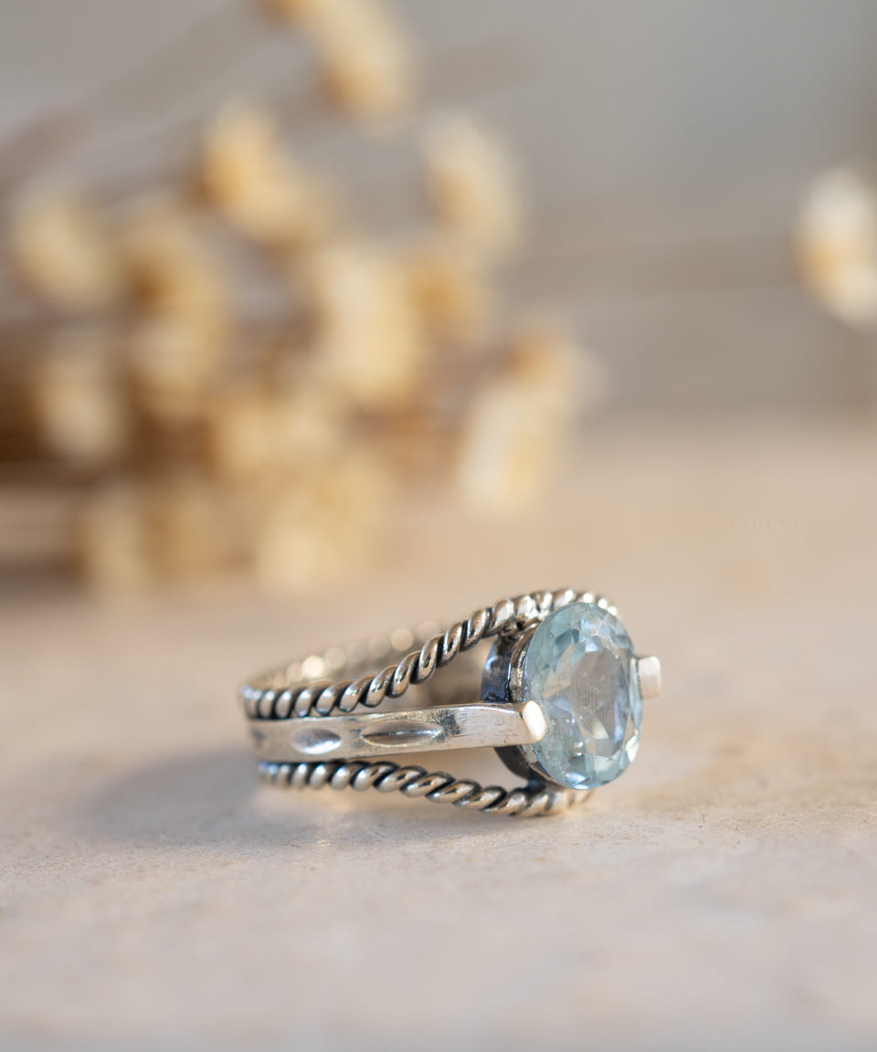 Blue Topaz Ring ~ Sterling Silver 925 ~MR094 - Maresia Jewelry