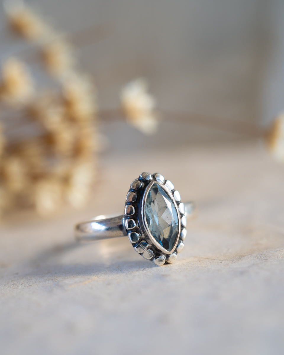 Maui Ring ~ Blue Topaz ~ Sterling Silver 925 ~MR093 - Maresia Jewelry