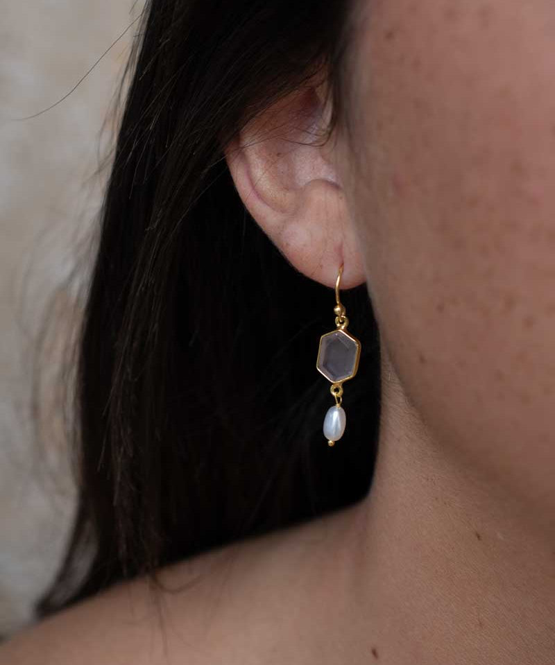 Dridri Earrings ~ Rose Quartz & Fresh Water Pearl ~ Gold Plated ~ ME089