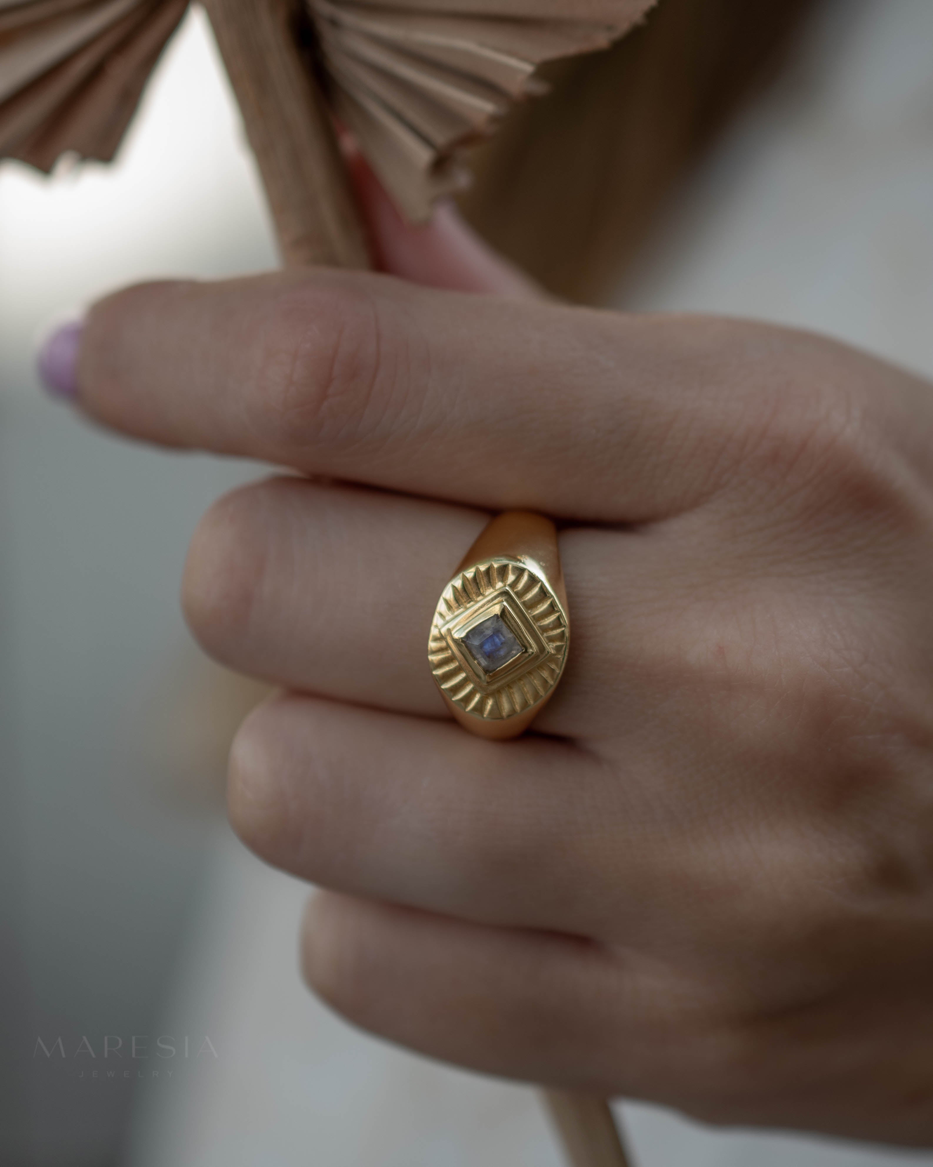 Liz Moonstone Ring ~ 18k Gold Plated ~ MR359 - Maresia Jewelry