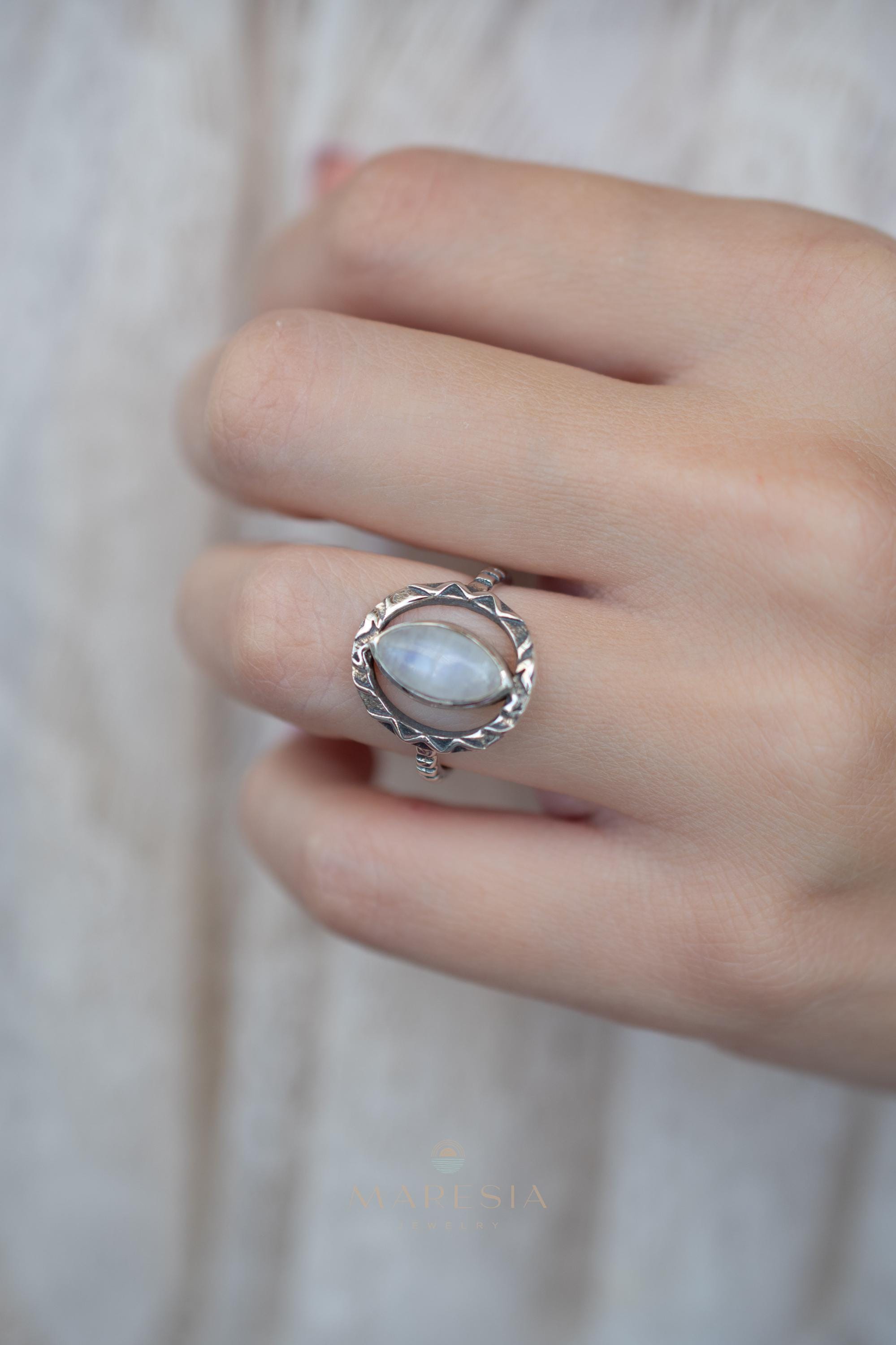 Moonstone Ring ~ Sterling Silver 925 ~ Handmade ~ Gemstone ~ Statement ~ Everyday ~ Hippie ~Bohemian~June Birthstone~MR342