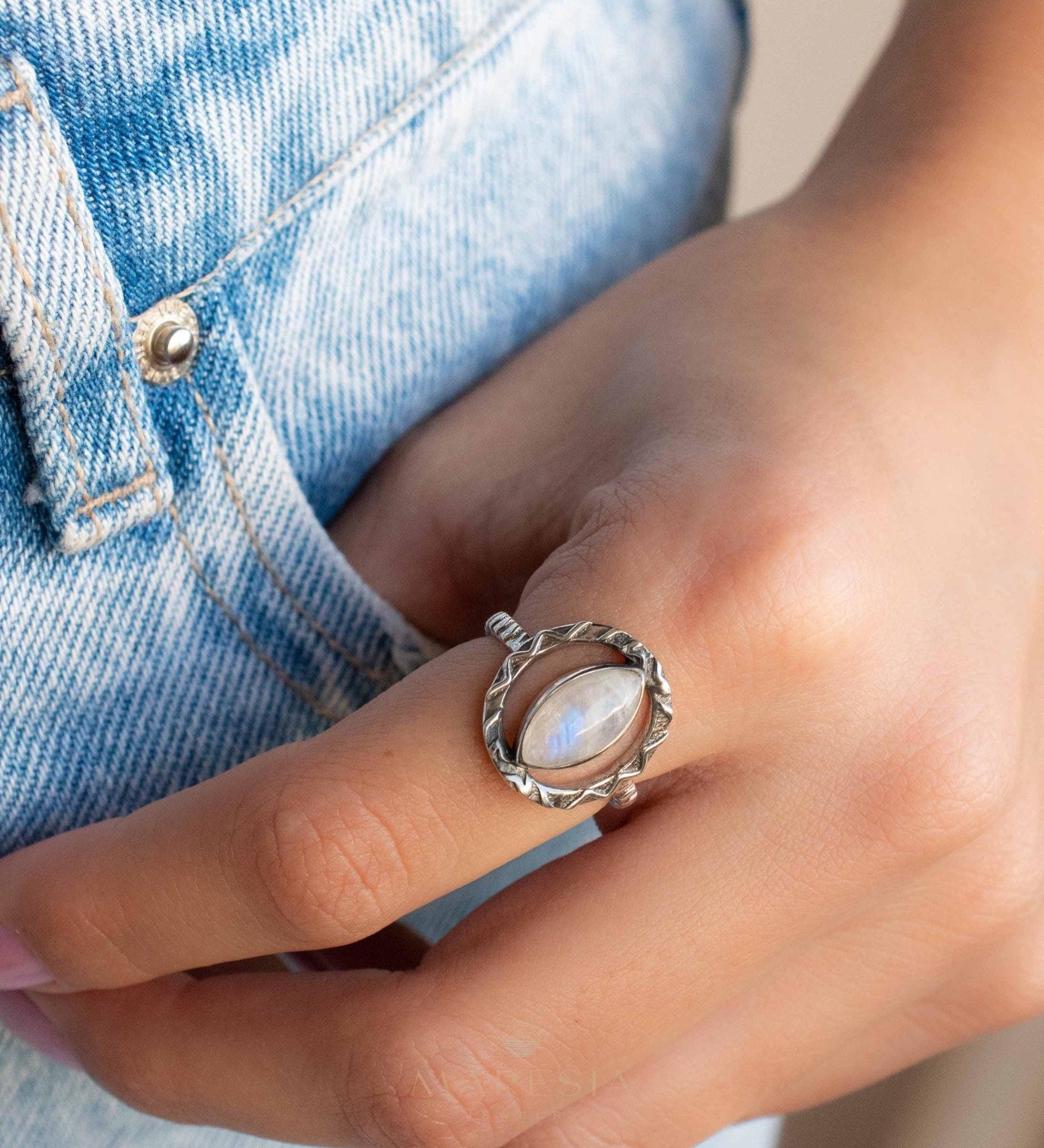 Moonstone Ring ~ Sterling Silver 925 ~ Handmade ~ Gemstone ~ Statement ~ Everyday ~ Hippie ~Bohemian~June Birthstone~MR342