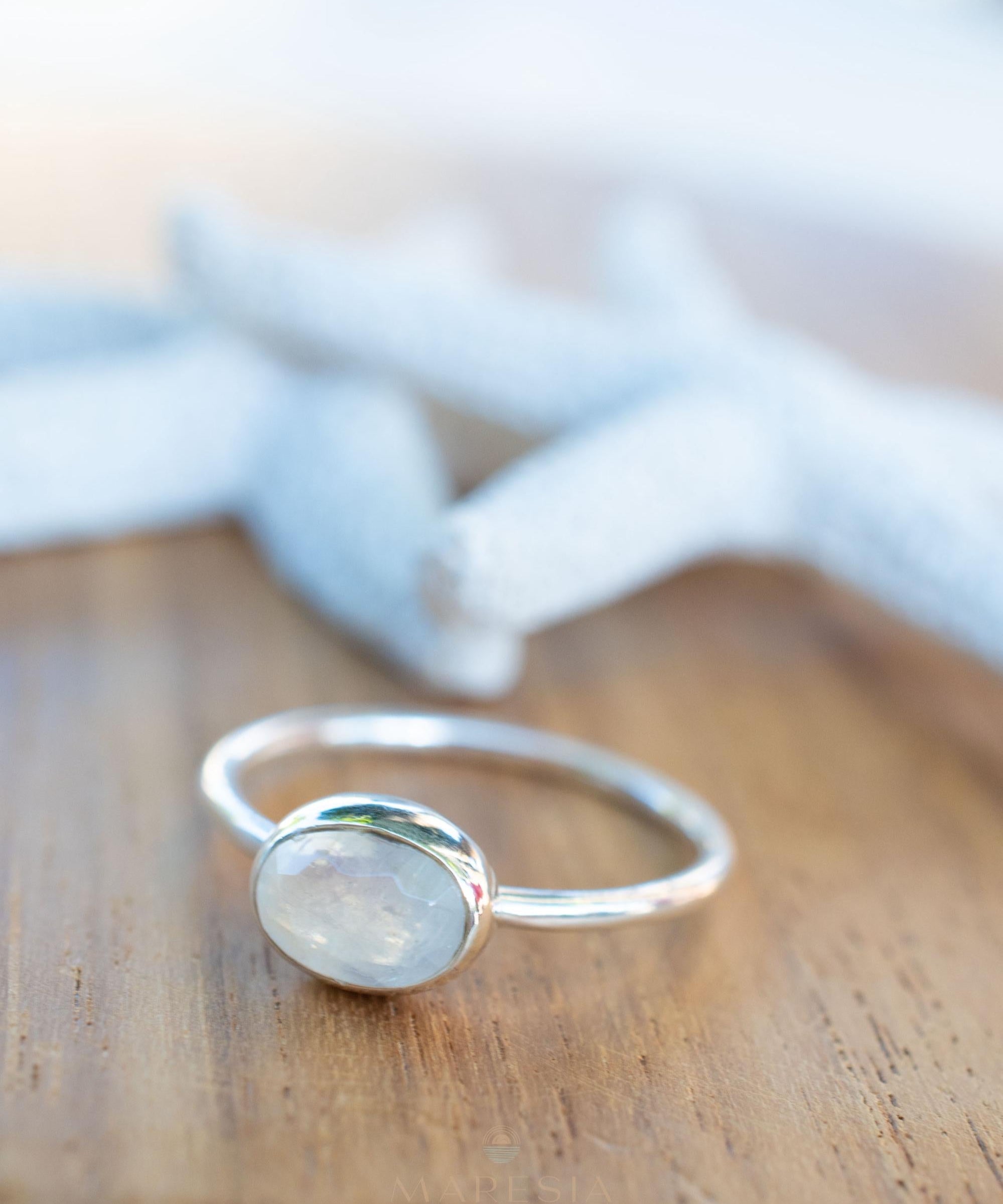 Moonstone Ring~ Sterling Silver 925 ~ Handmade ~ Gemstone ~ Hippie ~Bohemian~June Birthstone~MR346