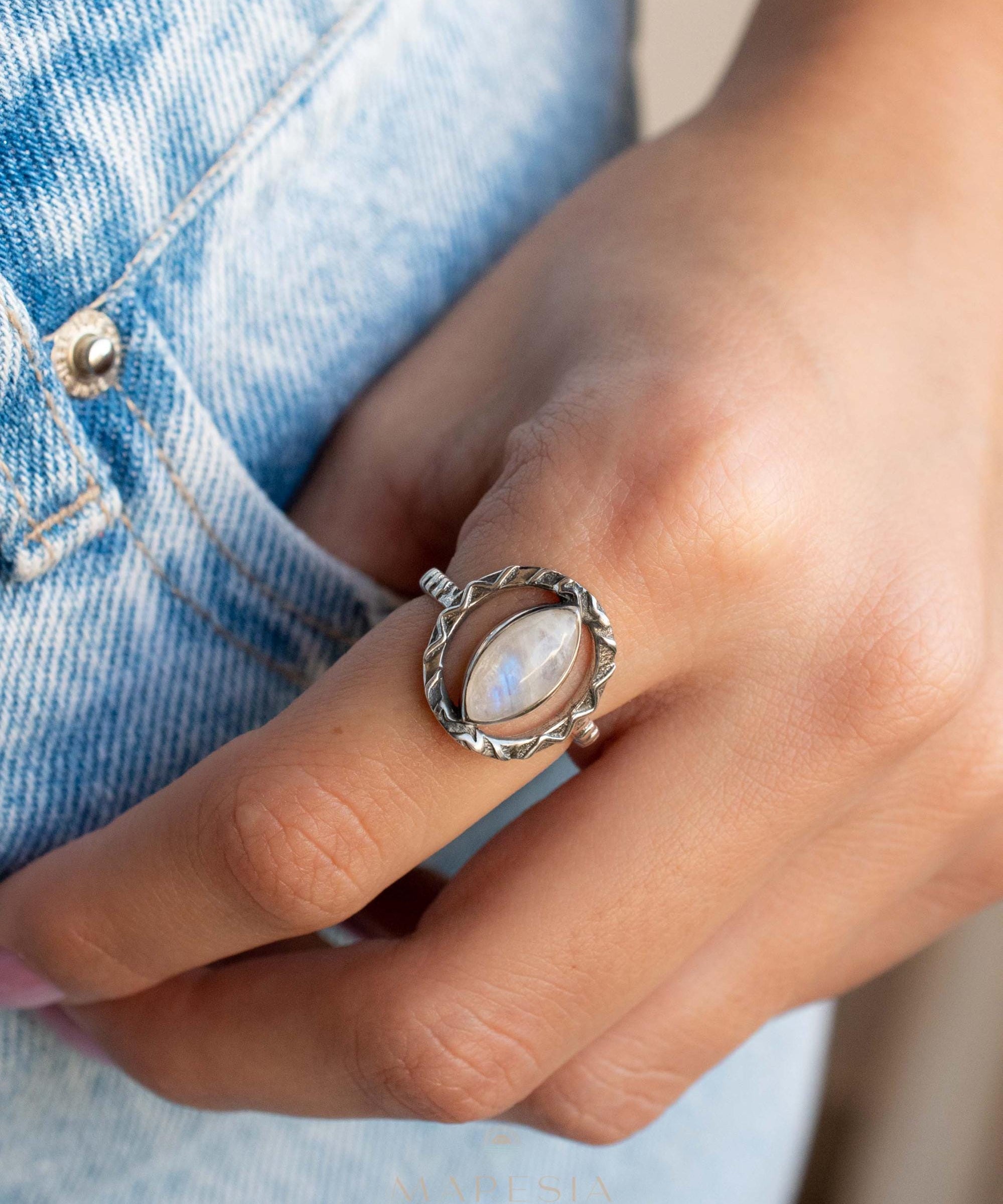 Moonstone Ring ~ Sterling Silver 925 ~ Handmade ~ Gemstone ~ Statement ~ Everyday ~ Hippie ~Bohemian~June Birthstone~MR342