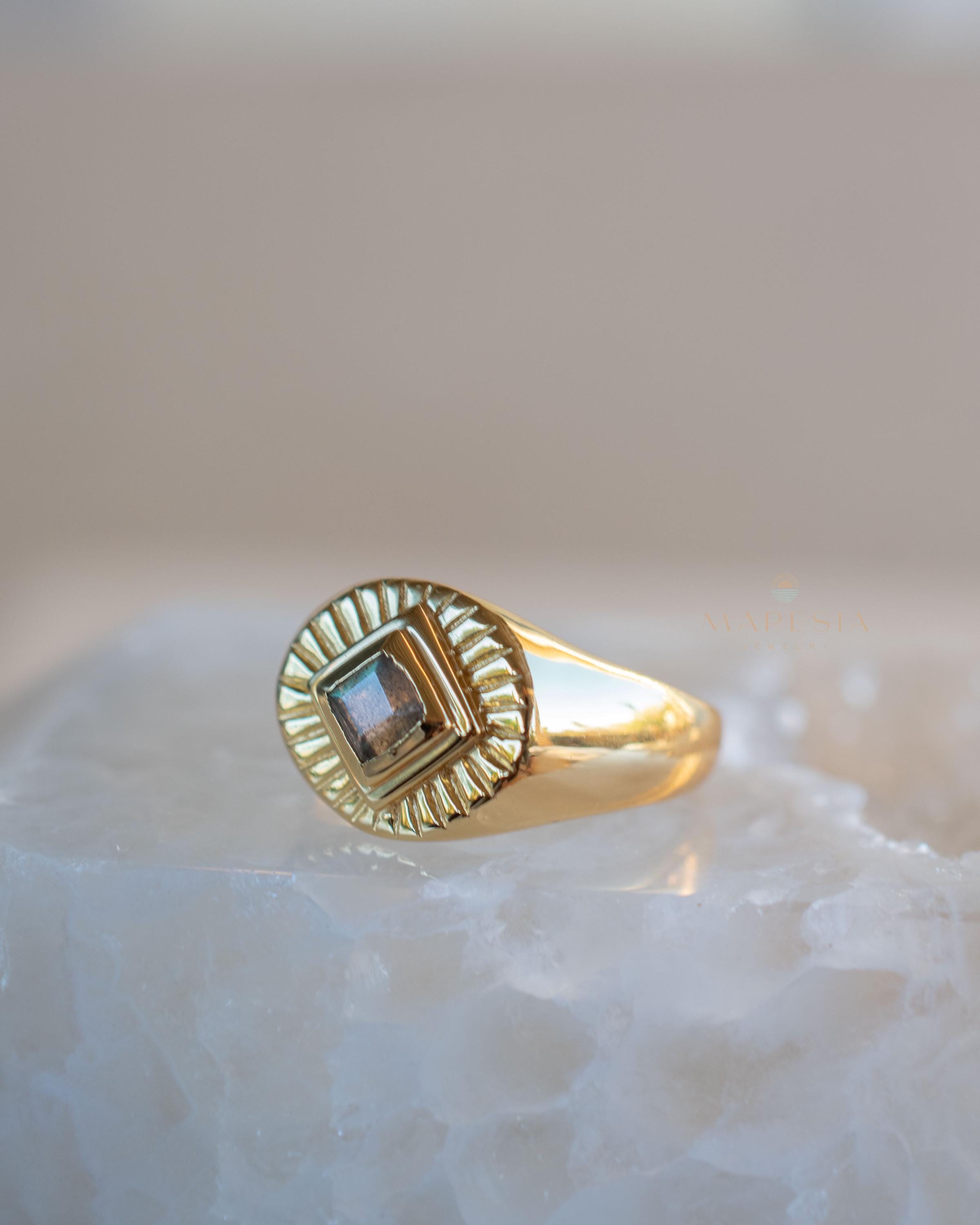 Rainbow Labradorite Ring ~ Rectangular Stone~ Gemstone ~ Natural ~ 18k Gold Plated ~ Jewelry ~ Handmade ~ February Birthstone ~ MR357
