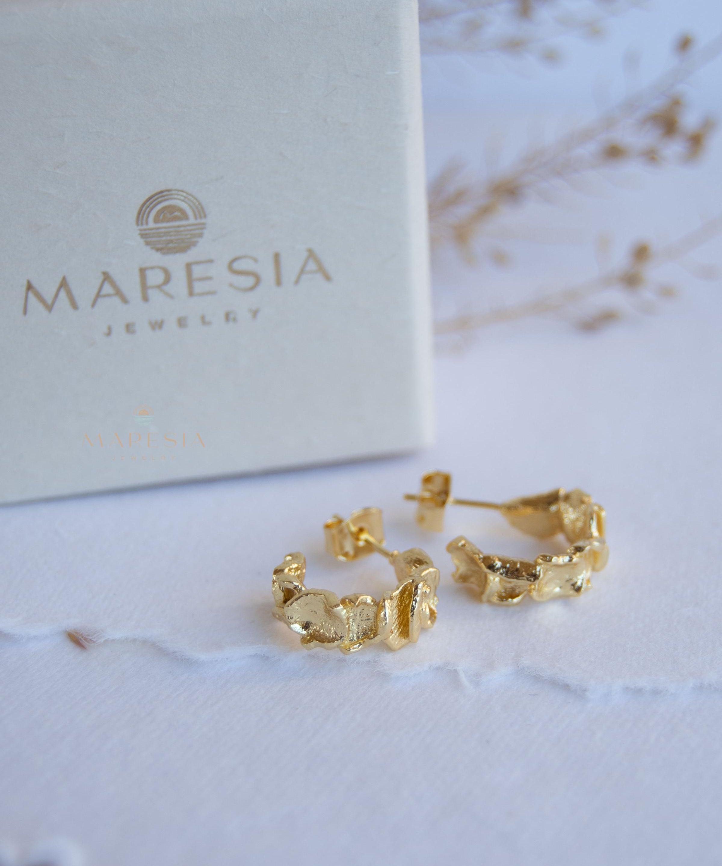 Delicate small hoop Earrings ~ Stud ~ Jewelry ~ 18k Gold Plated ~ Minimalist Everyday ~ Gift for Her ~ Boho ~ Hippie ~ ME034