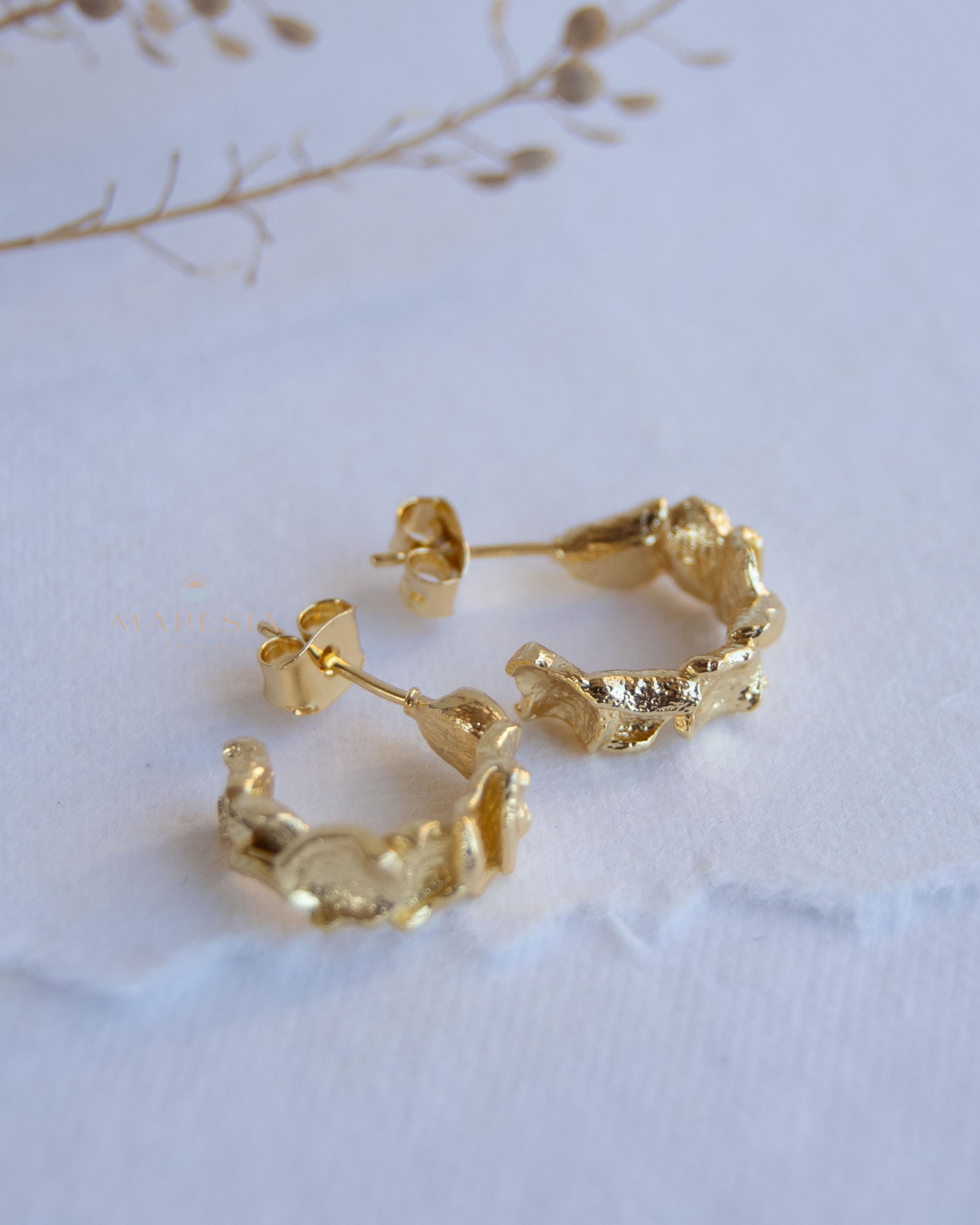 Delicate small hoop Earrings ~ Stud ~ Jewelry ~ 18k Gold Plated ~ Minimalist Everyday ~ Gift for Her ~ Boho ~ Hippie ~ ME034