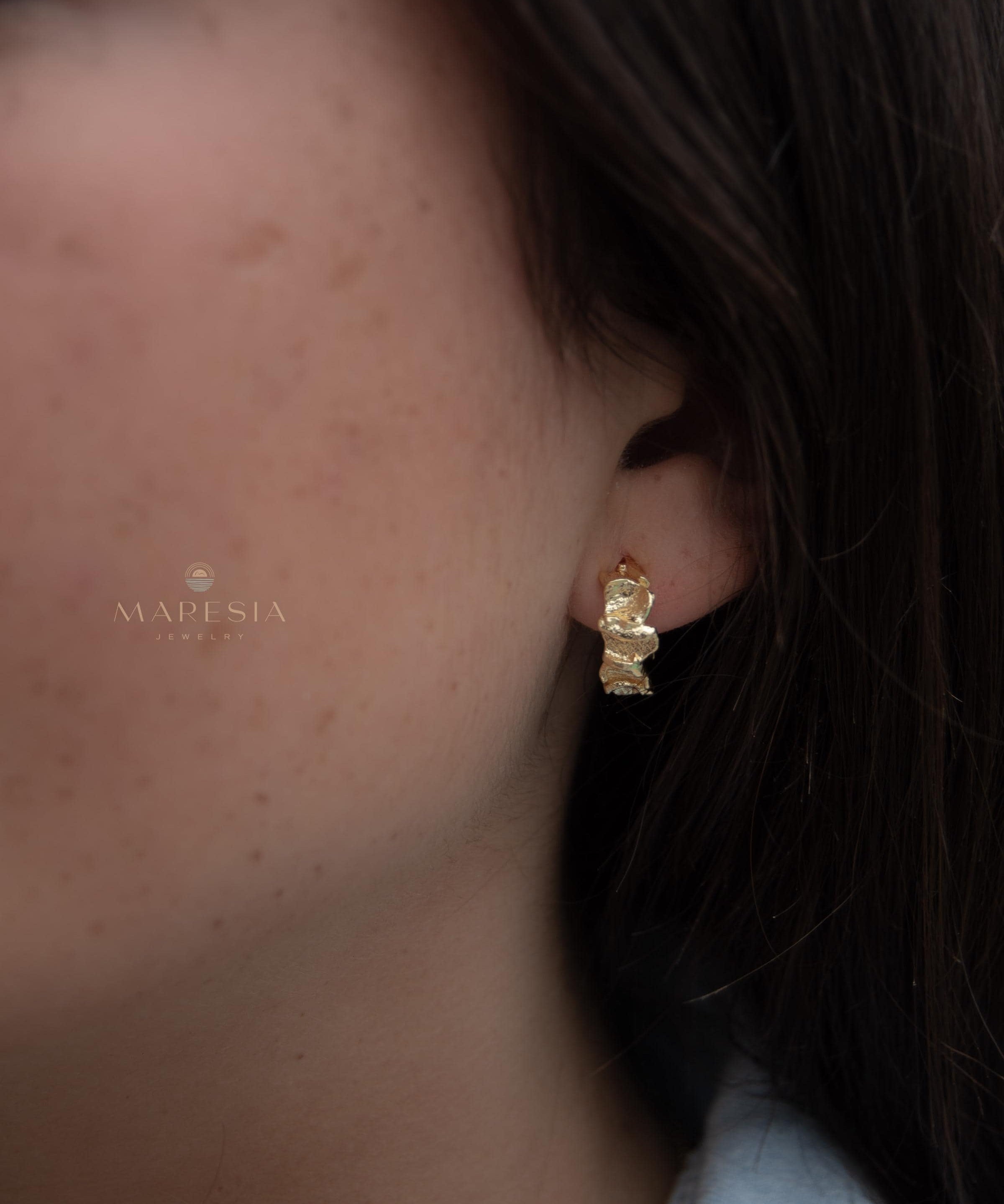 Delicate small hoop Earrings ~ Stud ~ Jewelry ~ 18k Gold Plated ~ Minimalist Everyday ~ Gift for Her ~ Boho ~ Hippie ~ ME034