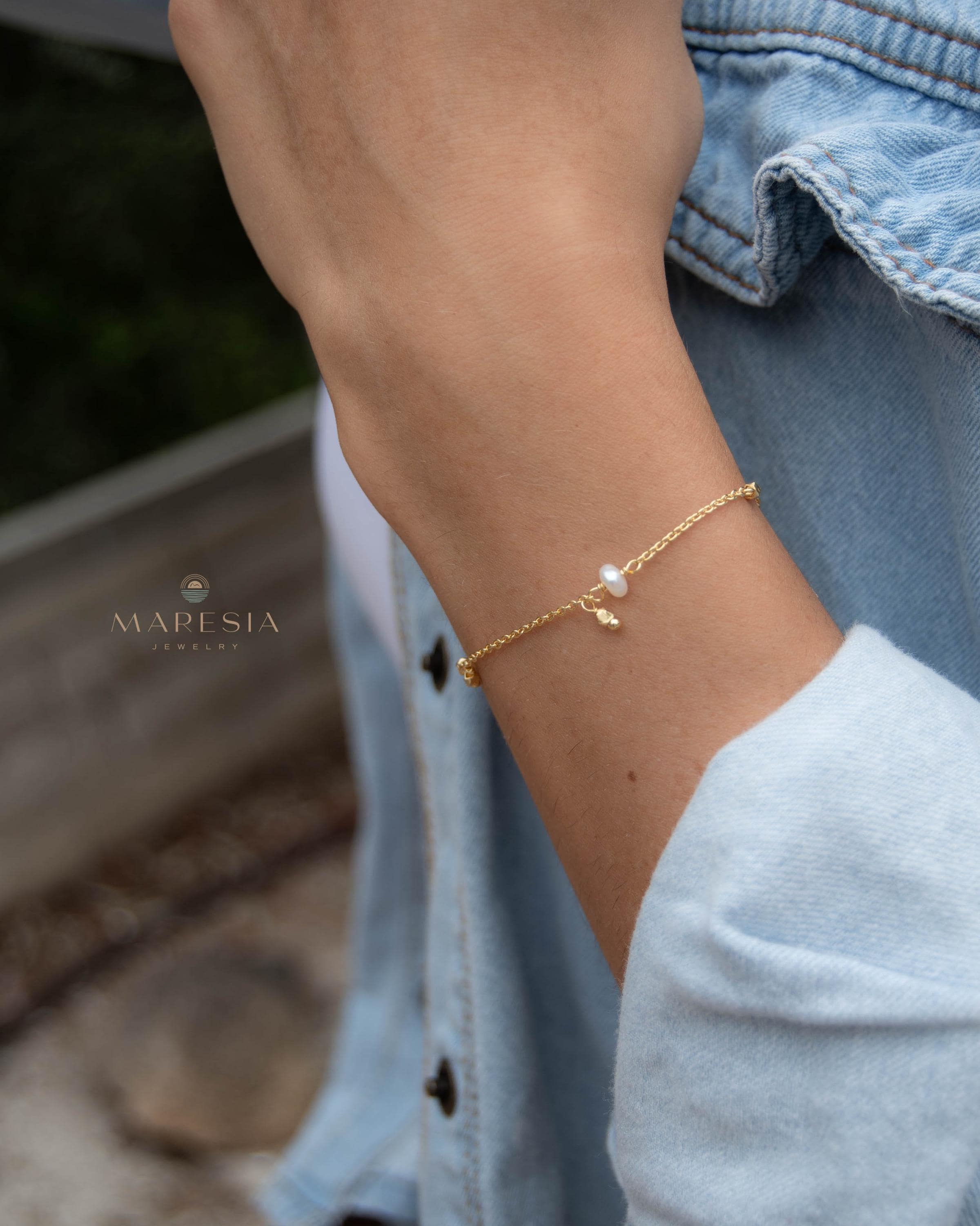 Fresh Water Pearl Bracelet ~ Gold Plated 18k ~ Handmade ~ Hippie ~Bohemian ~Jewelry ~Stackable MB070