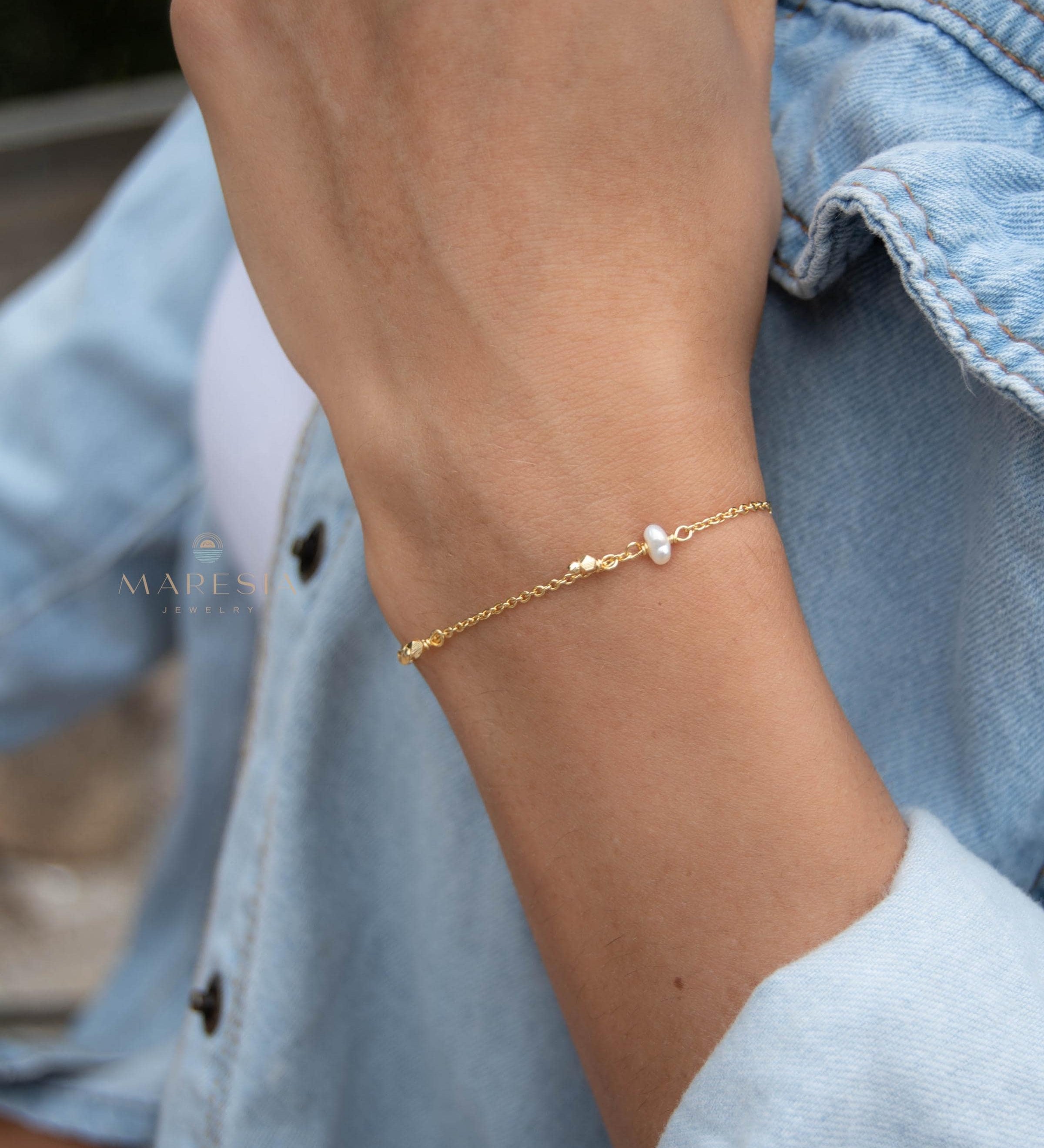 Fresh Water Pearl Bracelet ~ Gold Plated 18k ~ Handmade ~ Hippie ~Bohemian ~Jewelry ~Stackable MB070