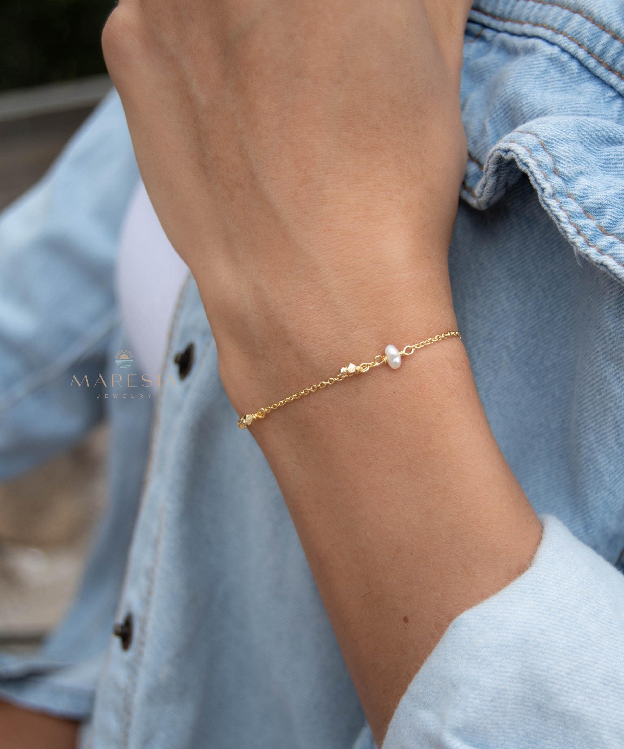 Fresh Water Pearl Bracelet ~ Gold Plated 18k ~ Handmade ~ Hippie ~Bohemian ~Jewelry ~Stackable MB070