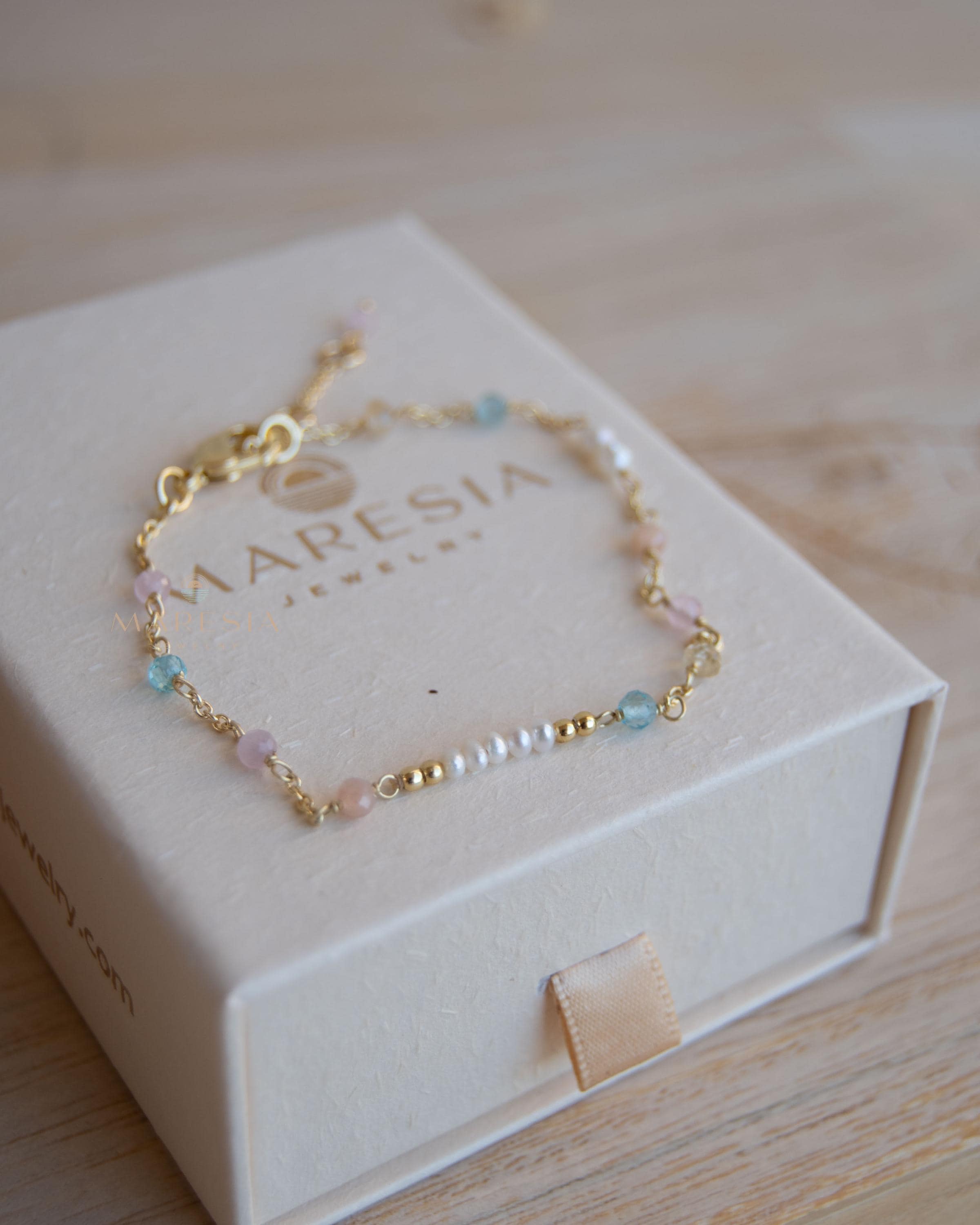 Fresh Water Pearl, Rose quartz, Blue Topaz and Citrine Bracelet ~ Gold Plated 18k ~ Handmade ~ Hippie ~Bohemian ~Jewelry ~Stackable MB071