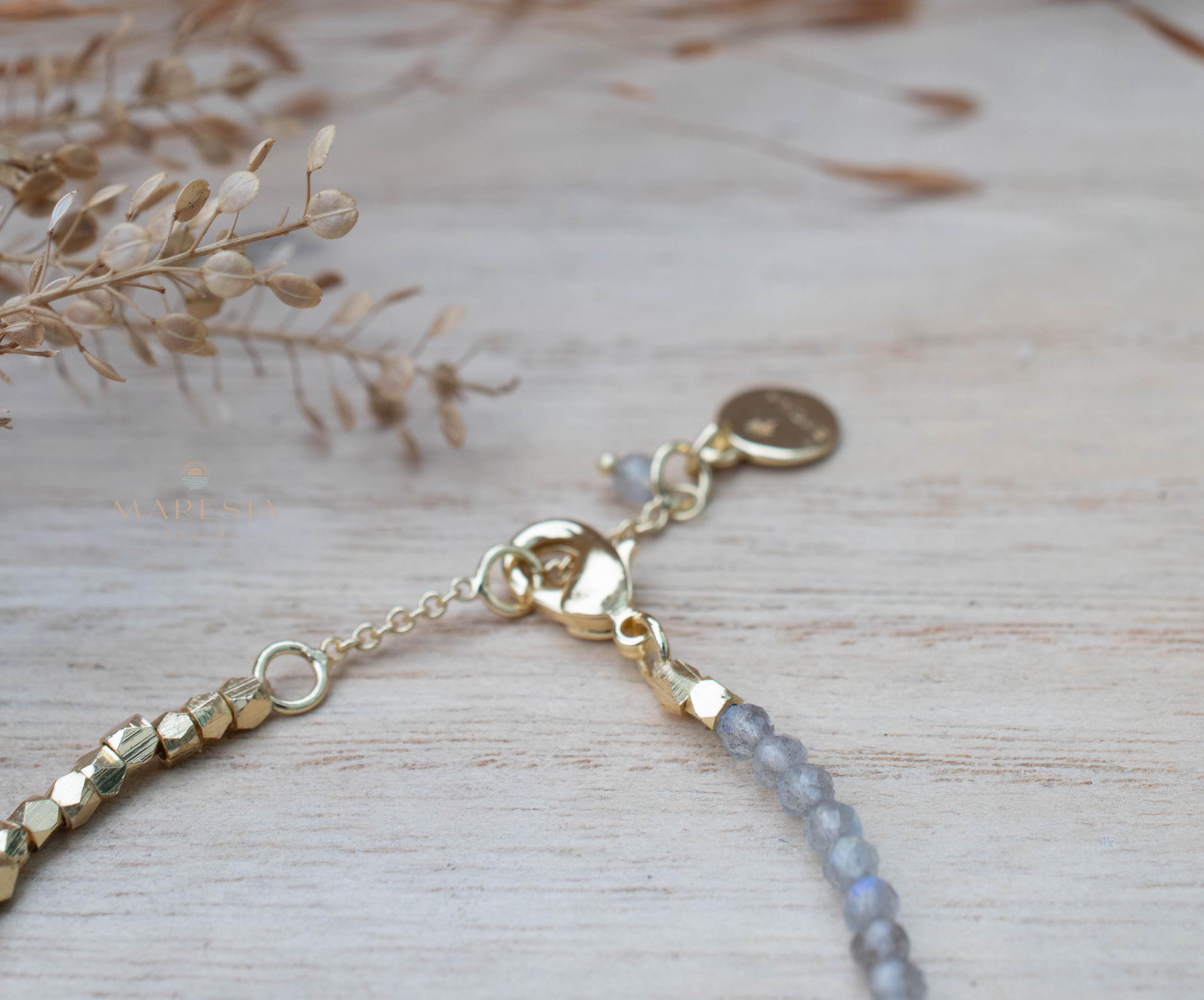 Labradorite & Fresh Water Pearl Bracelet ~ Gold Plated 18k ~ Handmade ~ Hippie ~Bohemian ~Jewelry ~Stackable MB072