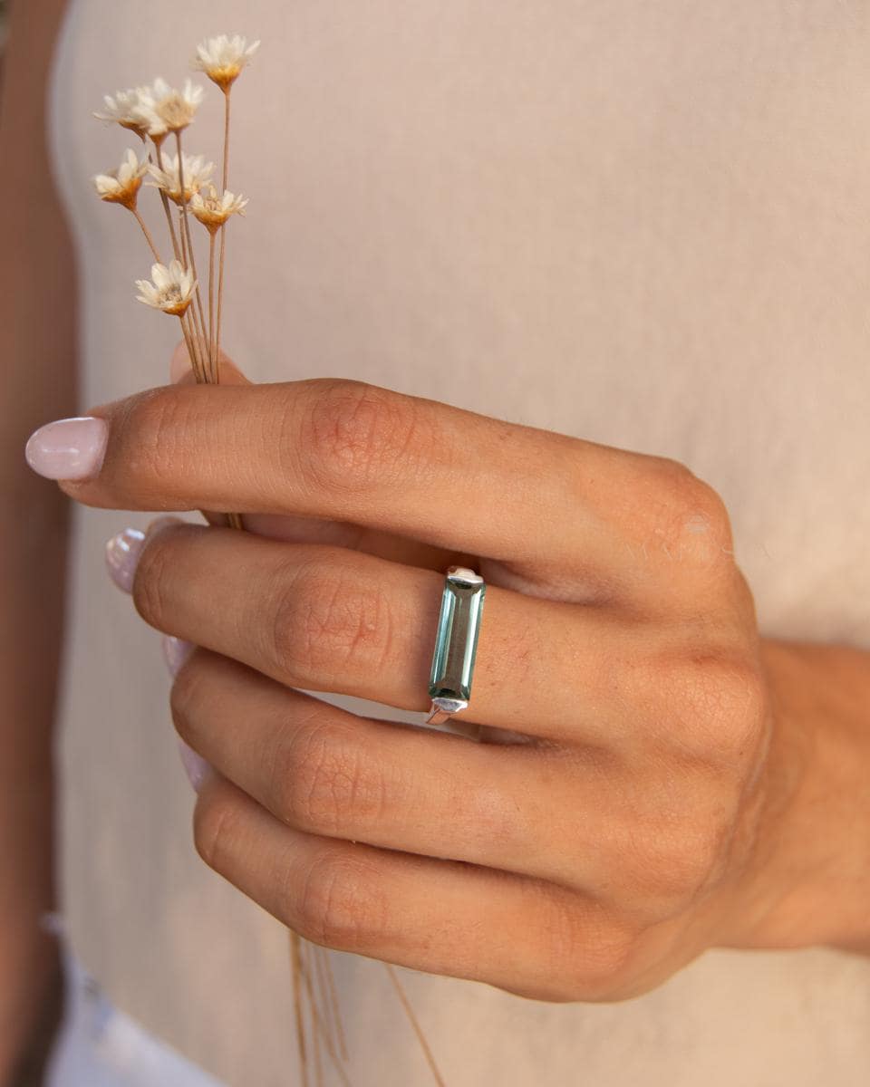 Green Amethyst Hydro Ring ~ Sterling Silver 925 ~ Rectangular Stone ~ Jewelry ~ Handmade ~ Boho ~ MR368