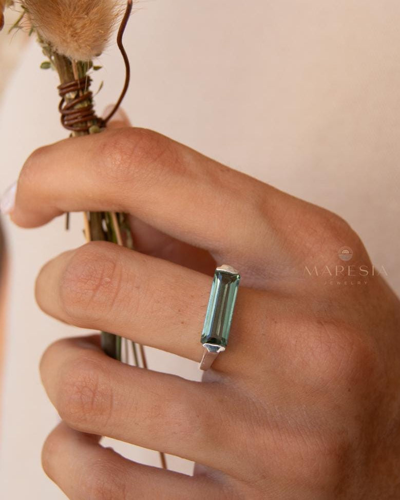 Green Amethyst Hydro Ring ~ Sterling Silver 925 ~ Rectangular Stone ~ Jewelry ~ Handmade ~ Boho ~ MR368