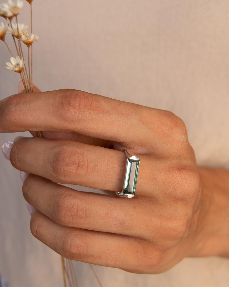 Green Amethyst Hydro Ring ~ Sterling Silver 925 ~ Rectangular Stone ~ Jewelry ~ Handmade ~ Boho ~ MR368