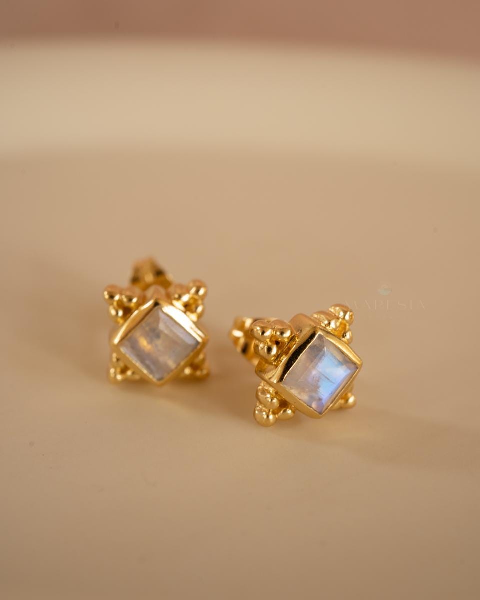 Moonstone Earrings ~ Stud ~ Jewelry ~ 18k Gold Plated ~ Natural ~ Minimalist Everyday ~ Gift for Her ~ Boho ~ Hippie ~ ME083