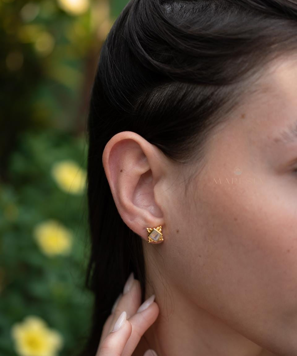 Moonstone Earrings ~ Stud ~ Jewelry ~ 18k Gold Plated ~ Natural ~ Minimalist Everyday ~ Gift for Her ~ Boho ~ Hippie ~ ME083