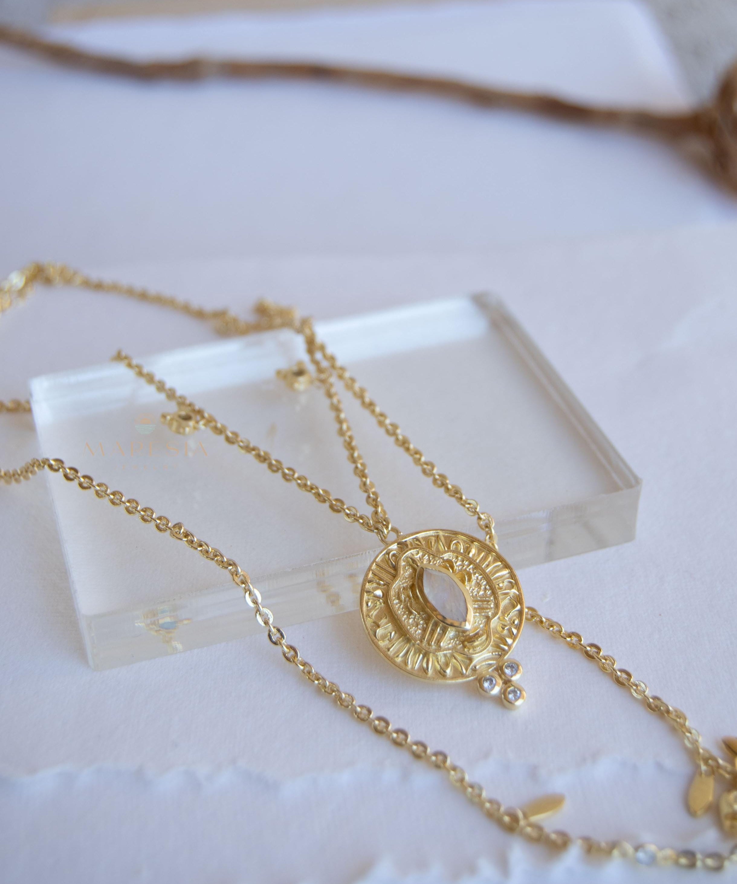 Moonstone, Labradorite & CZ Necklace ~ Charm ~ Gold plated 18k ~ Bohemian ~ Cubic zirconia ~ MN196