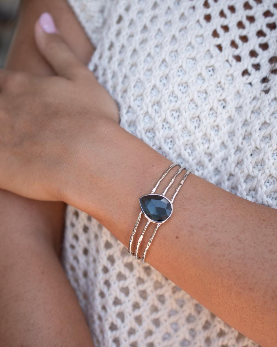 Iolite hydro Adjustable Bracelet ~ Gold Plated 18k or Silver Rodhium Plated ~ Handmade ~ Hippie ~Bohemian~Jewelry~ Stone ~Body MB057