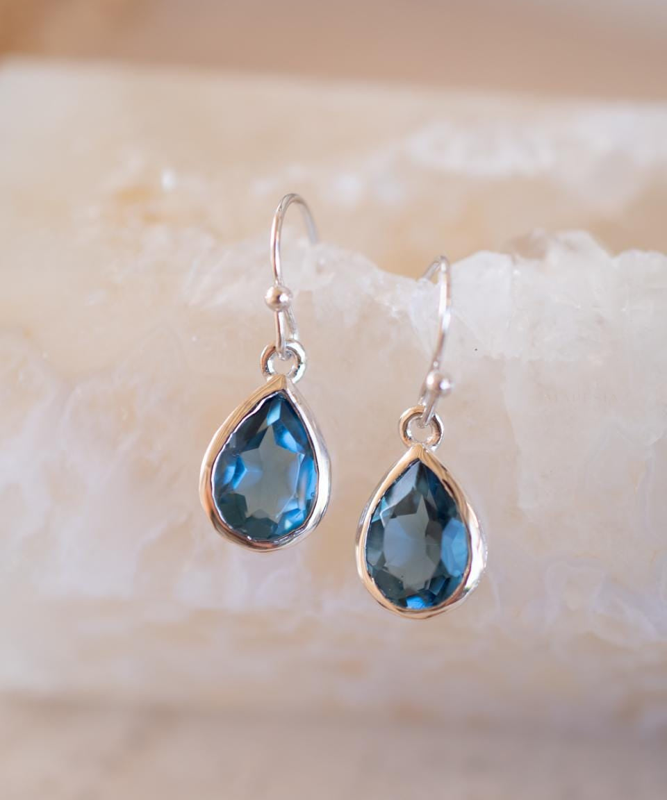 Iolite hydro Tear Drop Earrings ~ Jewelry ~ 18k Gold Plated or Silver Plated~ Natural ~ Minimalist Everyday ~ Gift for Her ~ Boho ME198A