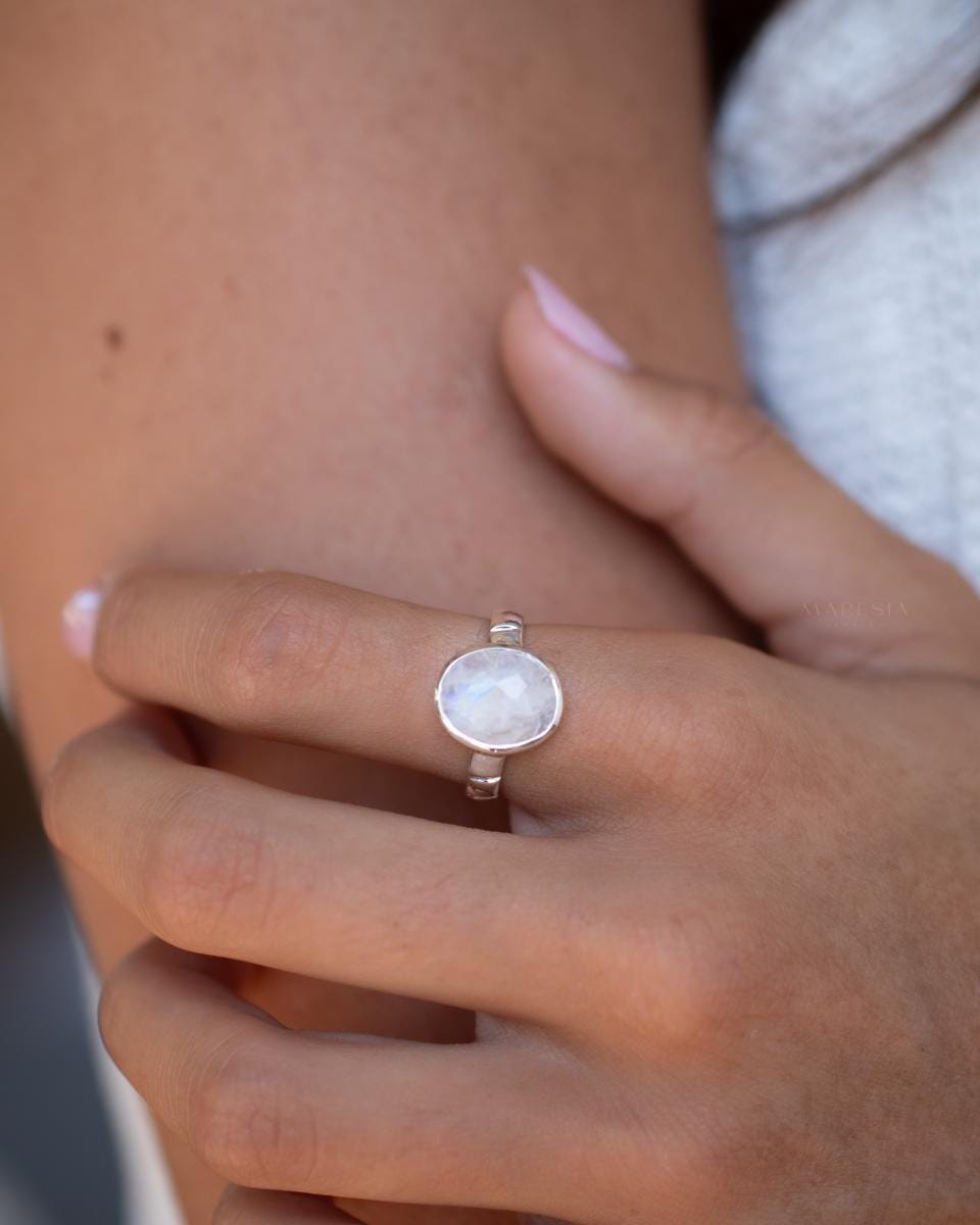 Moonstone Ring~ Sterling Silver 925 ~ Handmade ~ Gemstone ~ Hippie ~Bohemian~June Birthstone~MR376