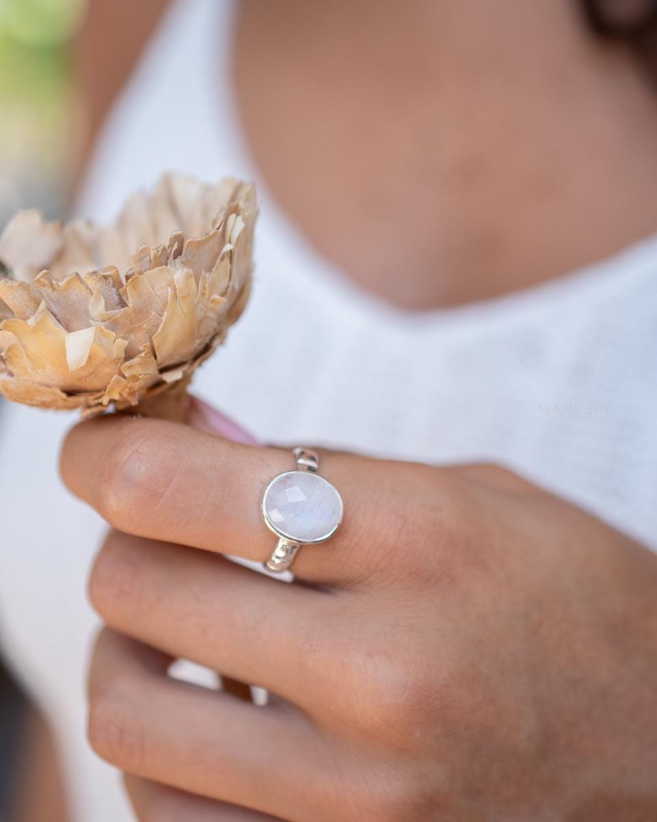 Moonstone Ring~ Sterling Silver 925 ~ Handmade ~ Gemstone ~ Hippie ~Bohemian~June Birthstone~MR376