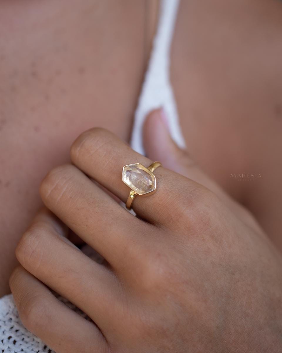 Golden rutilated quartz ~ Gold Ring ~ Delicate ~ 18k Gold Plated ~ Handmade ~ Gemstone ~ Statement ~ Everyday ~ Hippie ~Bohemian~ MR362