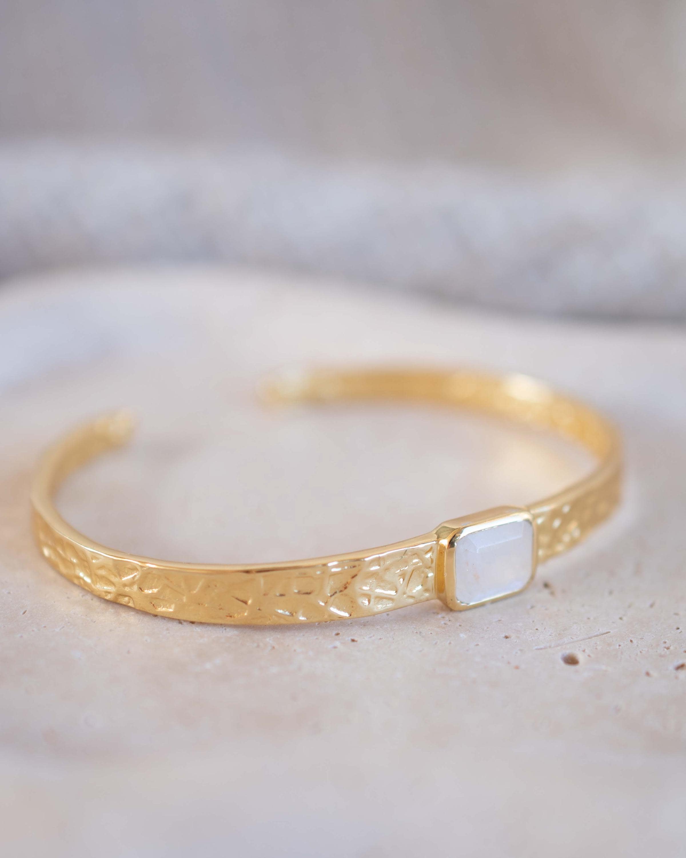 Moonstone Adjustable Bracelet ~ Gold Plated 18k ~ Handmade ~ Hippie ~Bohemian ~Jewelry ~Gemstone ~Body MB083