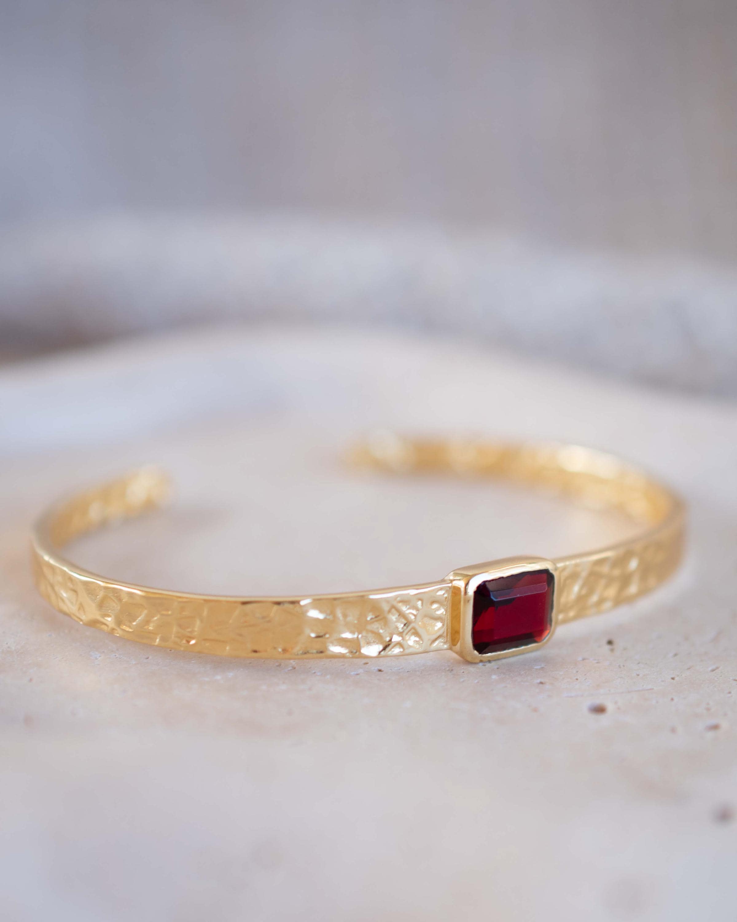 Garnet hydro Adjustable Bracelet ~ Gold Plated 18k ~ Handmade ~ Hippie ~Bohemian ~Jewelry ~Gemstone ~Body MB084