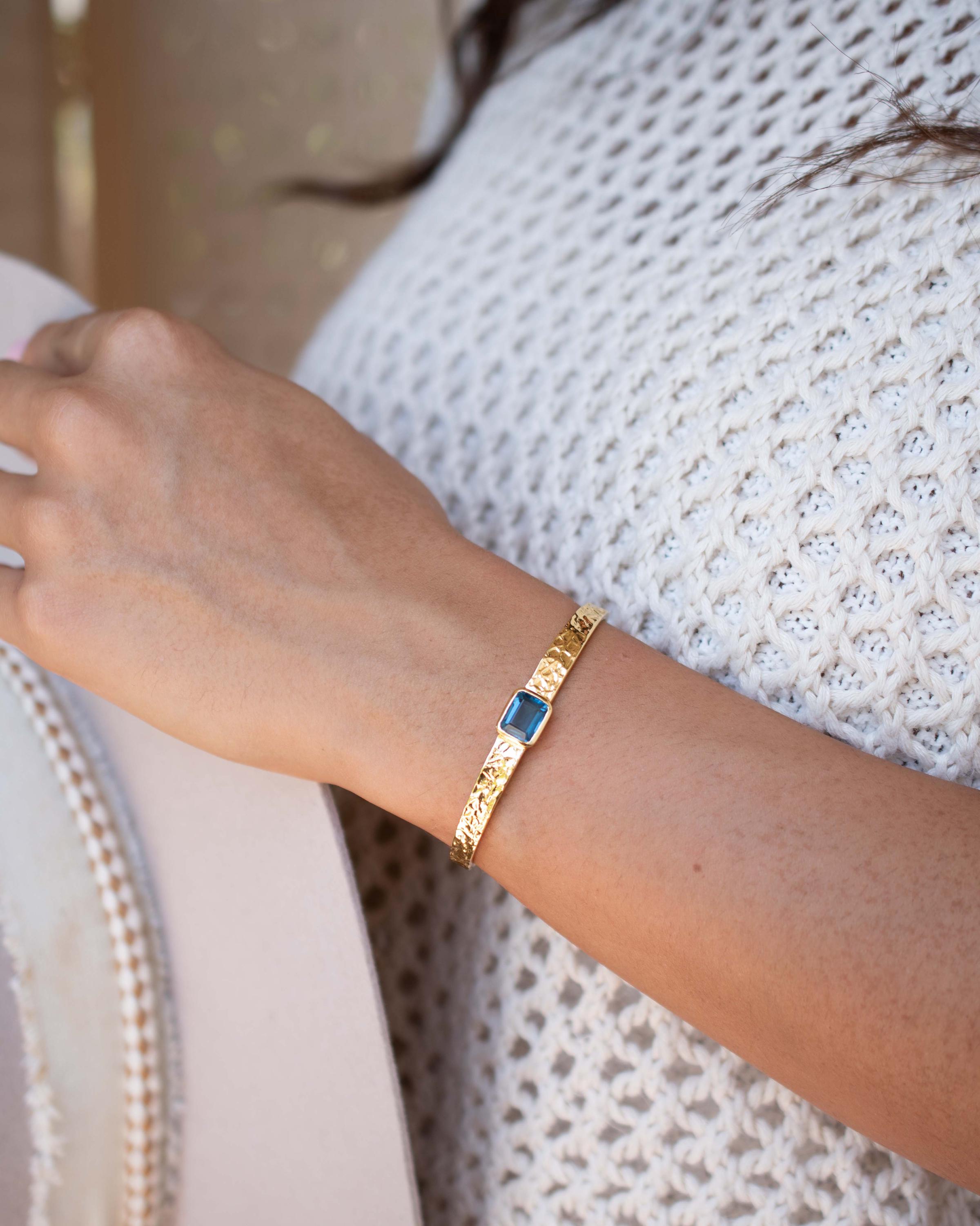 Iolite Hydro Adjustable Bracelet ~ Gold Plated 18k ~ Handmade ~ Hippie ~Bohemian ~Jewelry ~Gemstone ~Body MB081