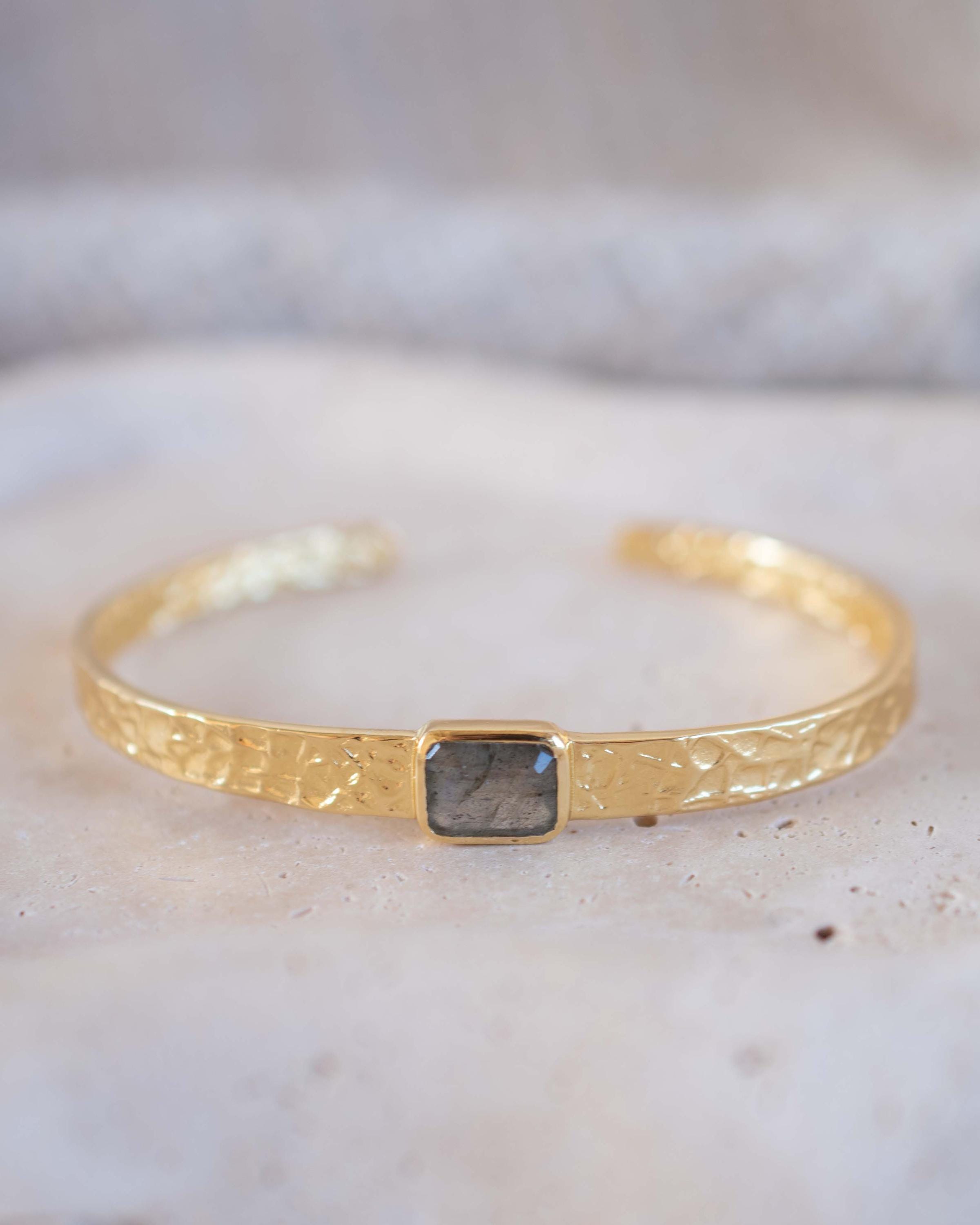 Labradorite Adjustable Bracelet ~ Gold Plated 18k ~ Handmade ~ Hippie ~Bohemian ~Jewelry ~Gemstone ~Body MB085