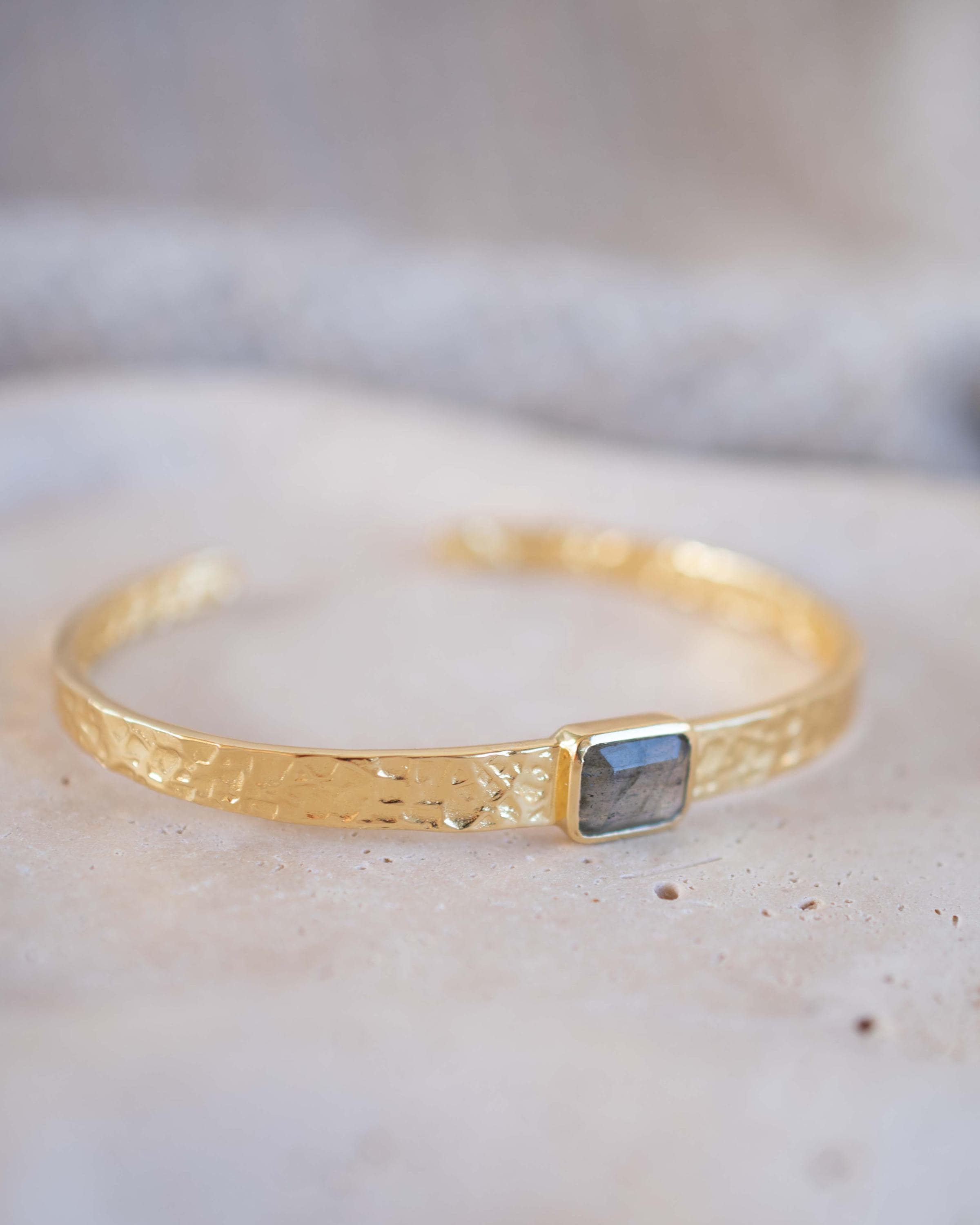 Labradorite Adjustable Bracelet ~ Gold Plated 18k ~ Handmade ~ Hippie ~Bohemian ~Jewelry ~Gemstone ~Body MB085