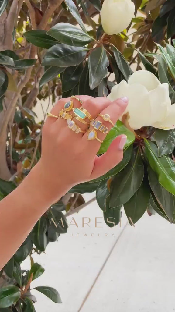 Moonstone Gold Ring ~ Delicate ~ 18k Gold Plated ~ Handmade ~ Gemstone~Statement ~Everyday~ Hippie~Bohemian~June Birthstone~Stackable MR336