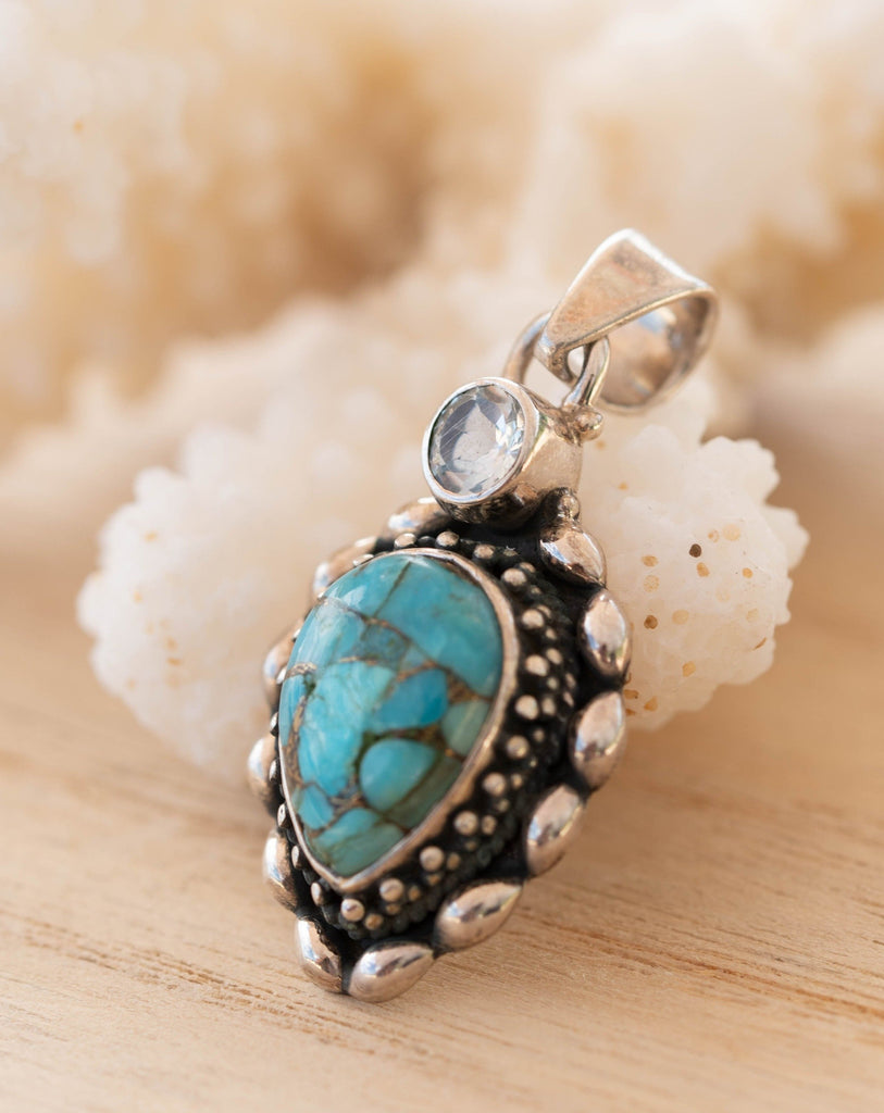 Turquoise Pendant & Blue topaz ~ Sterling Silver 925 SMP038
