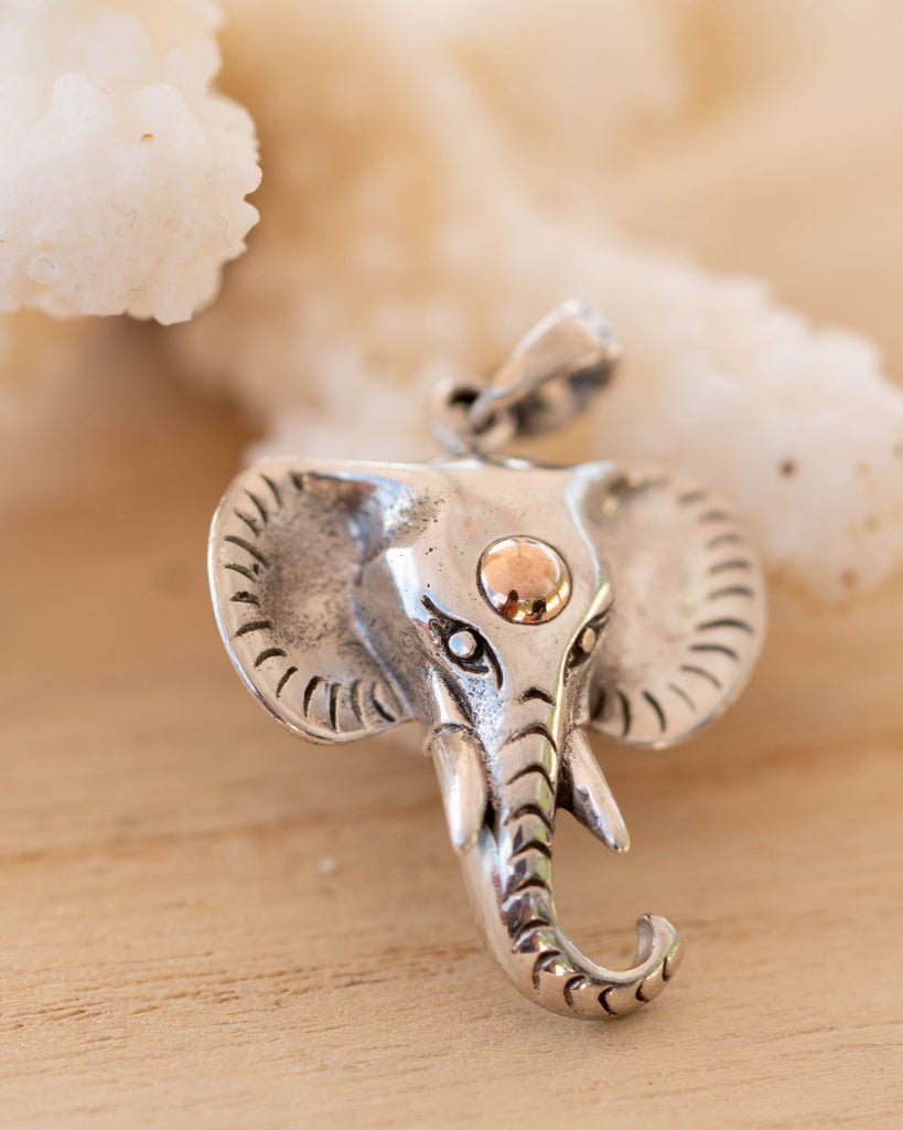 Elephant Pendant ~ Sterling Silver ~ SMP044