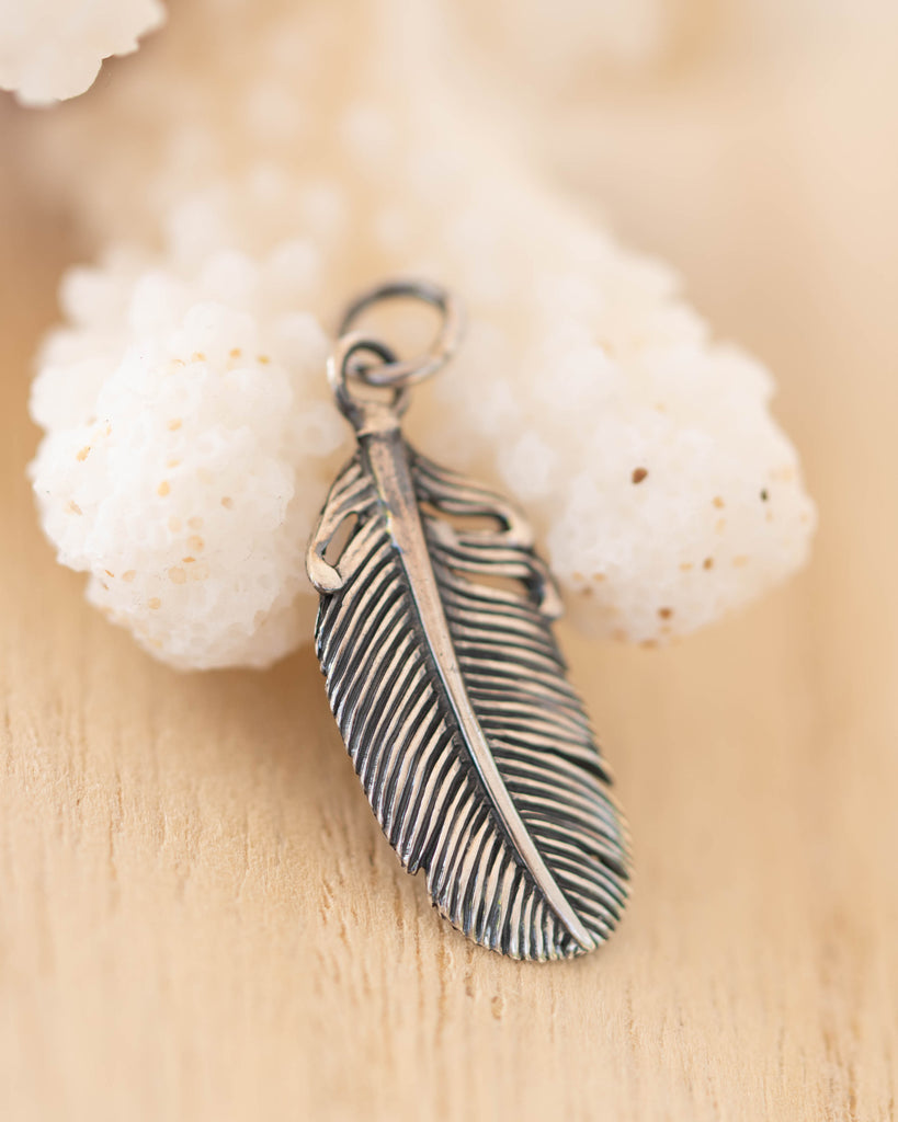 Feather Pendant ~ Sterling Silver ~ SMP053