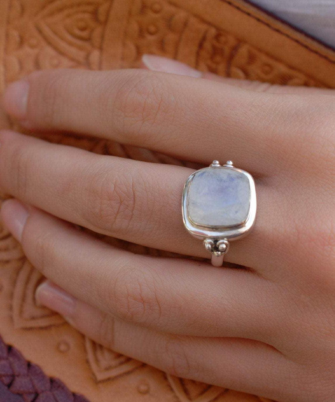 Alice Moonstone Ring ~ Sterling Silver 925 ~MR109 **Best Seller** - Maresia Jewelry