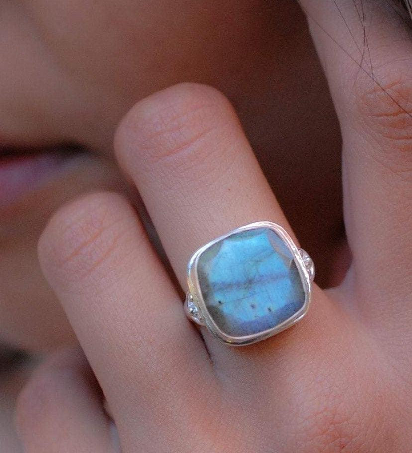 Alice Rainbow Labradorite  Square Ring ~Sterling Silver 925 ~ MR111 - Maresia Jewelry
