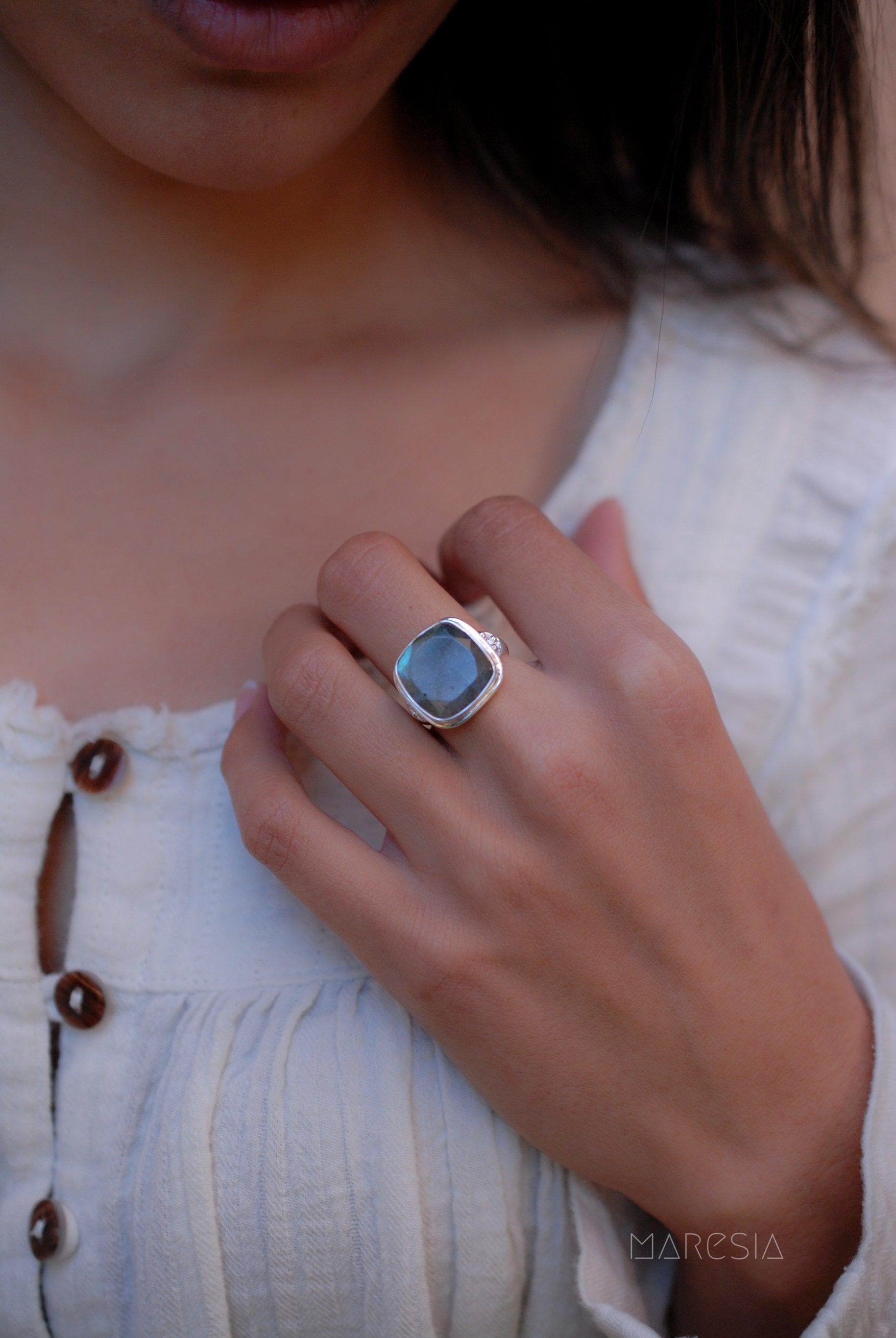 Alice Rainbow Labradorite  Square Ring ~Sterling Silver 925 ~ MR111 - Maresia Jewelry